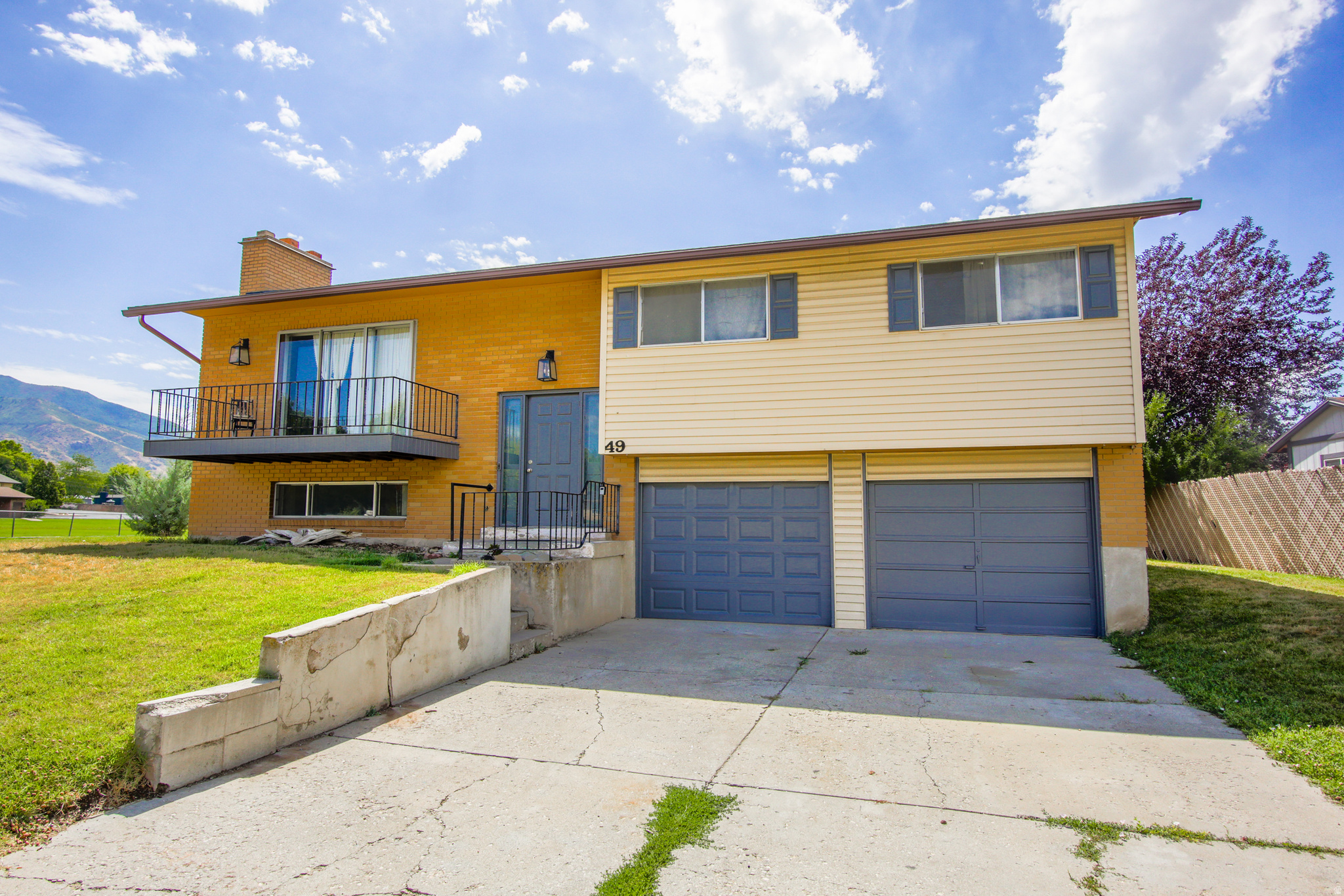 main property photo 0