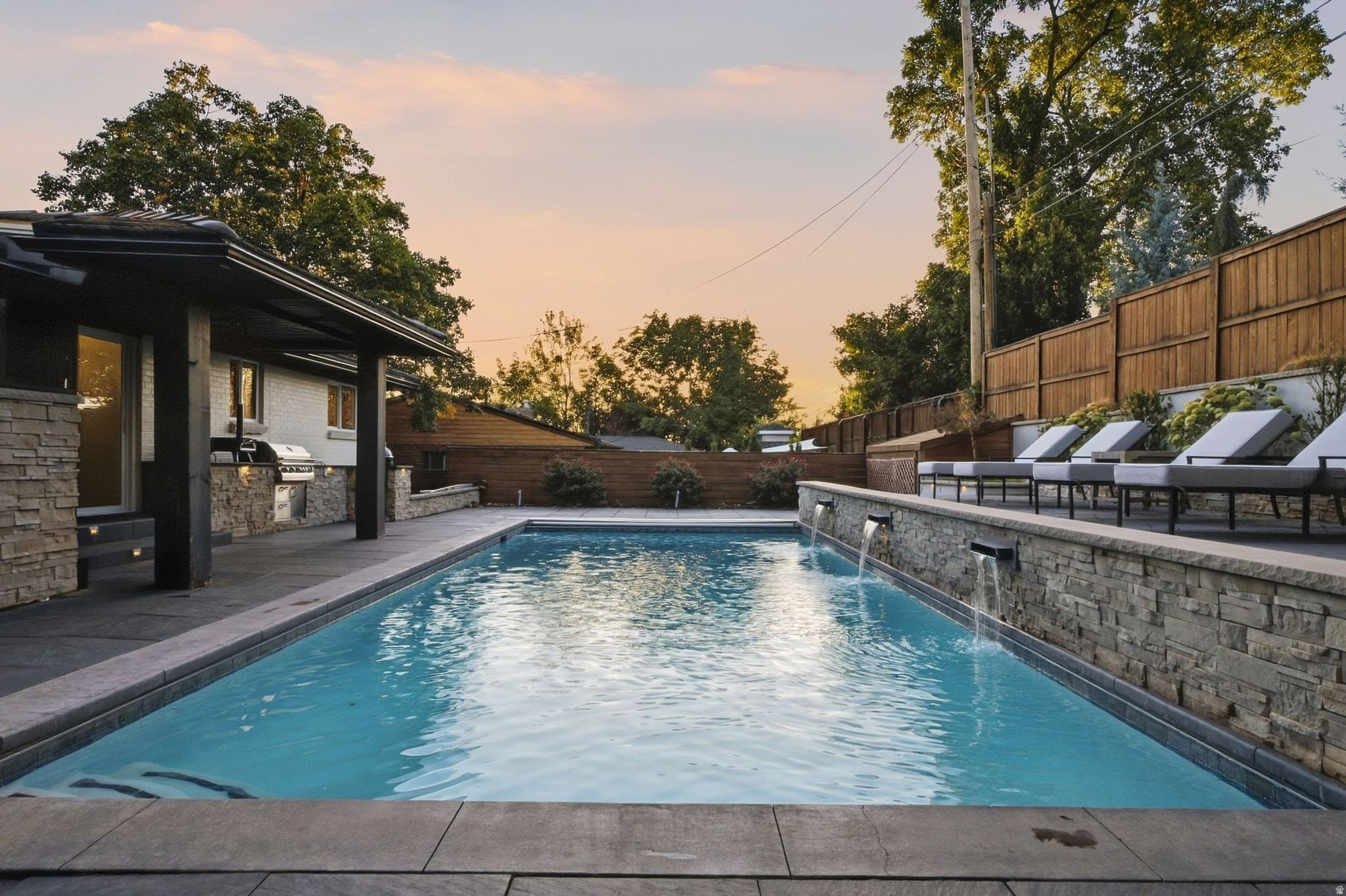 main property photo 68