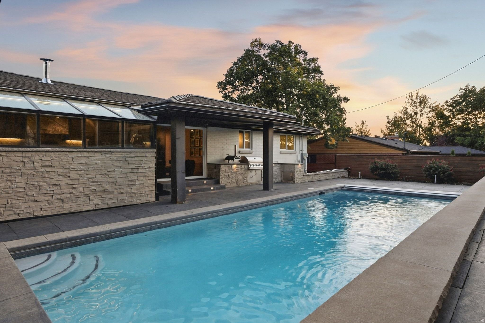 main property photo 76