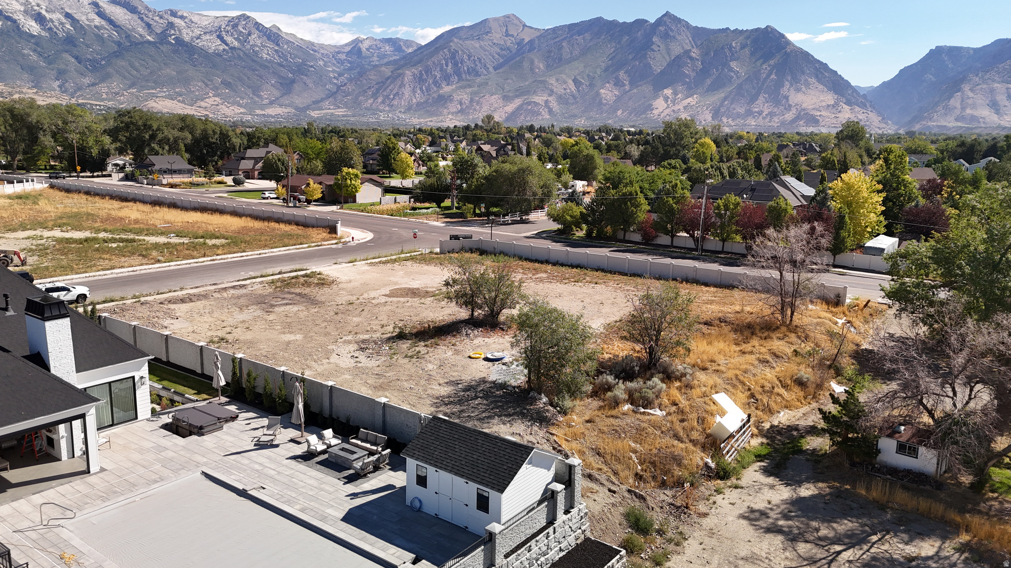 main property photo 3