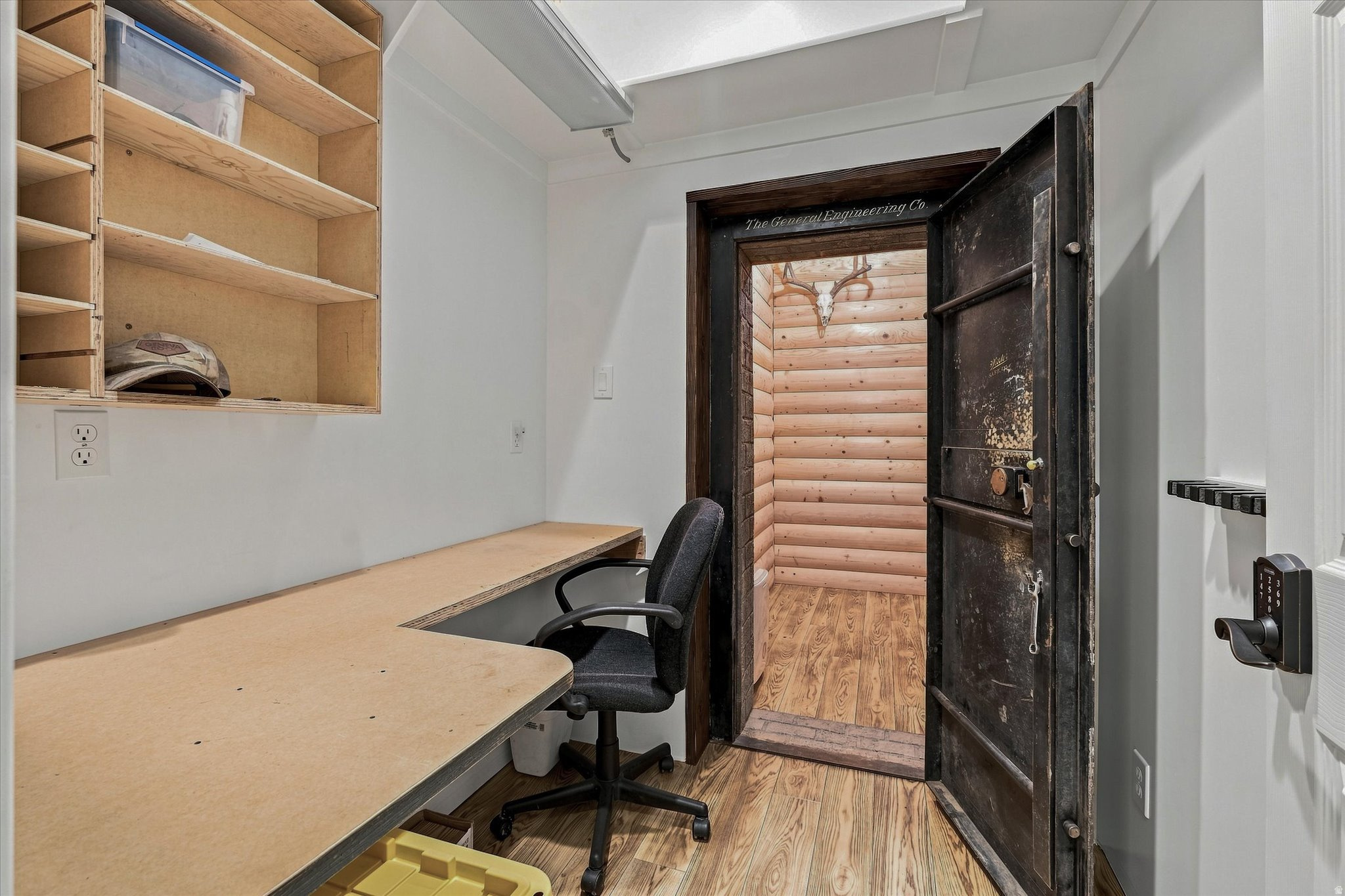 main property photo 46