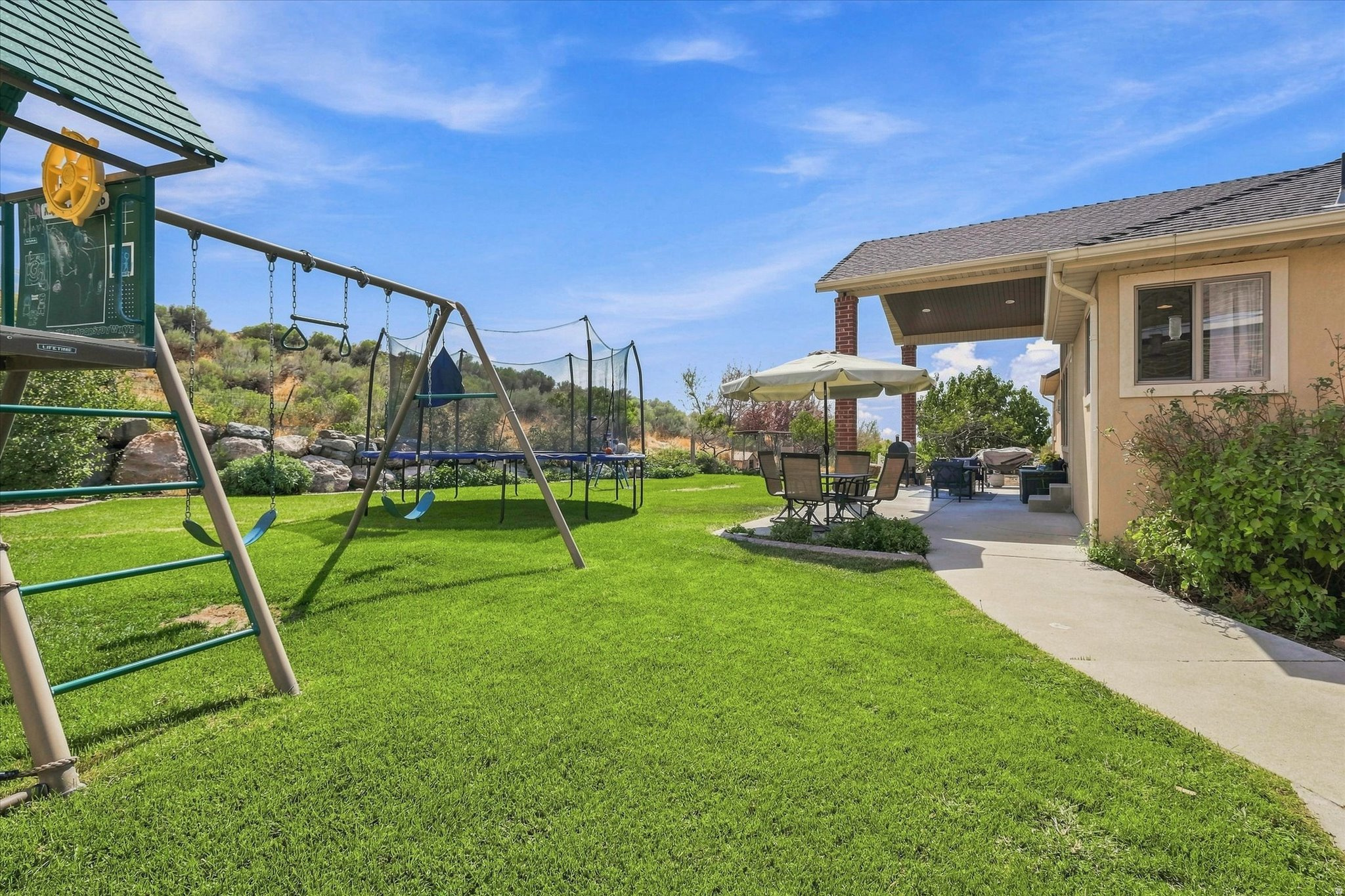 main property photo 54