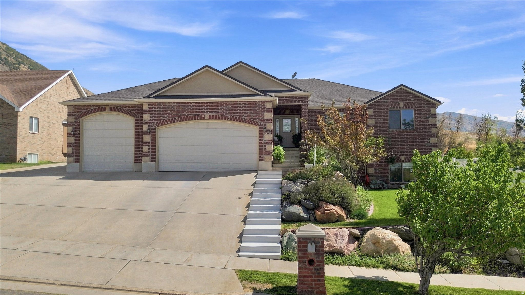 main property photo 60