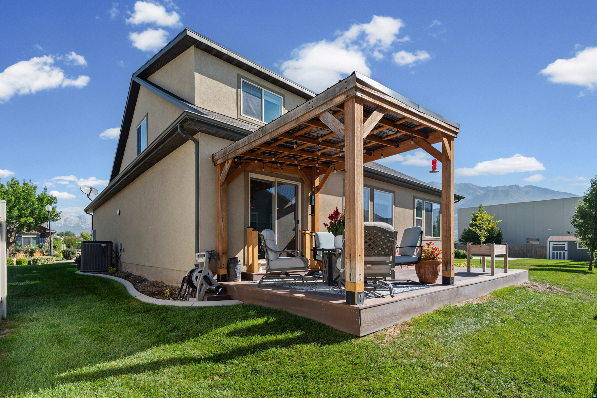 main property photo 35