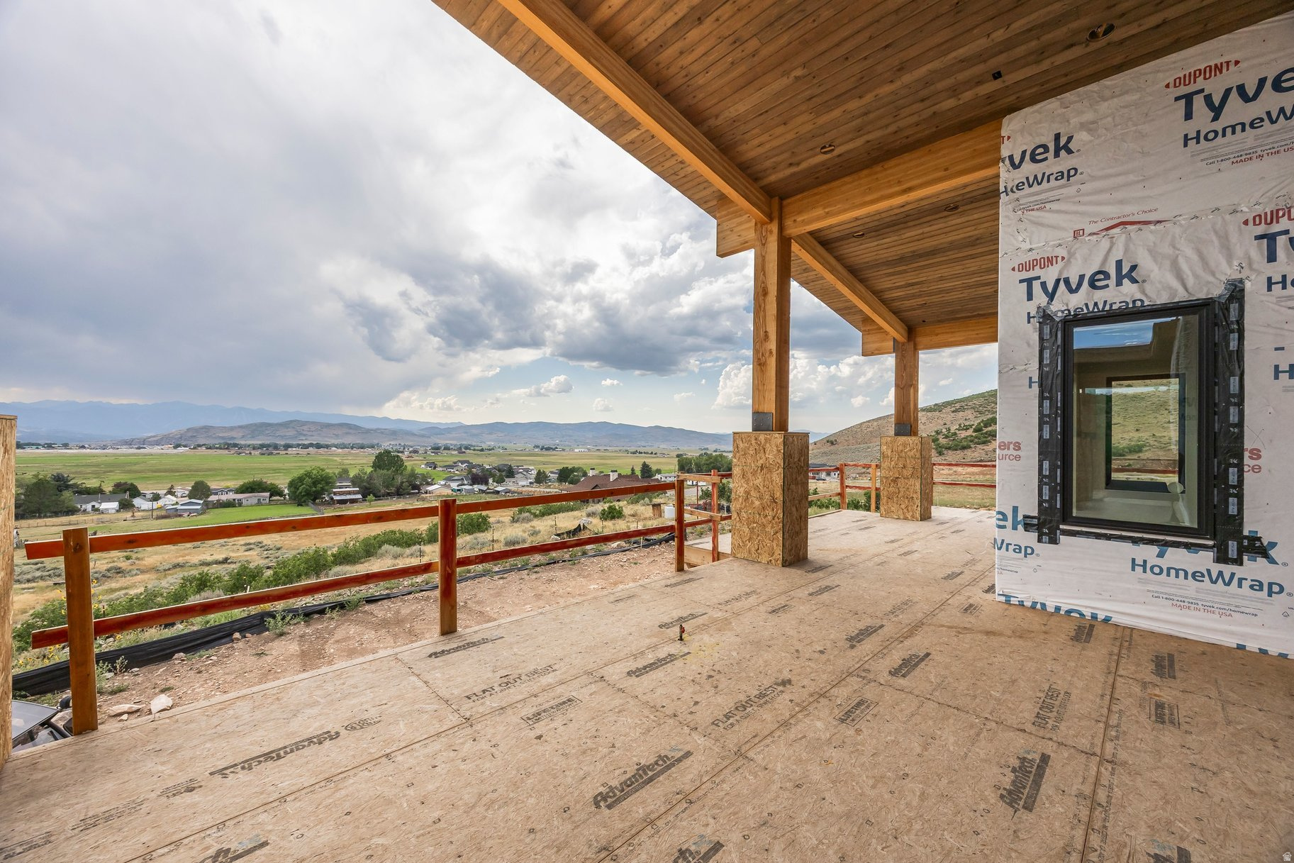 main property photo 7
