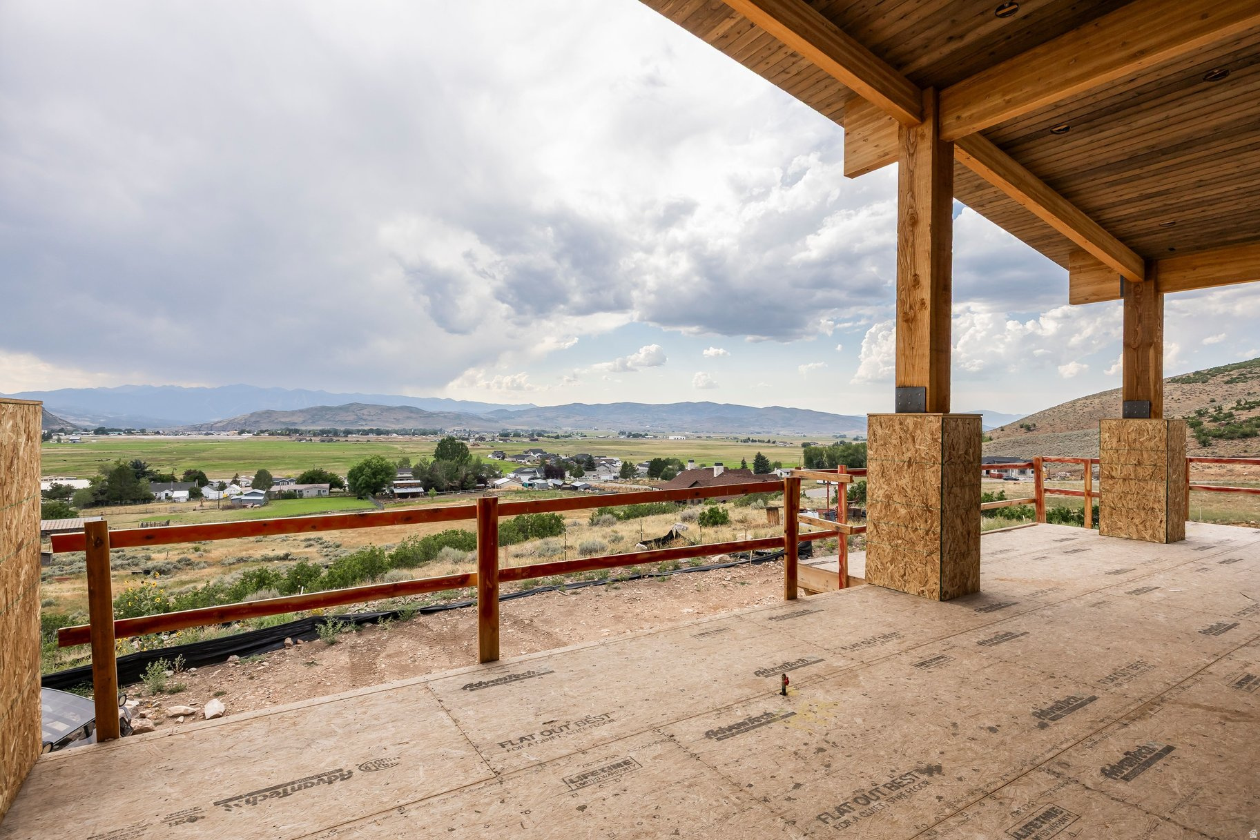 main property photo 8