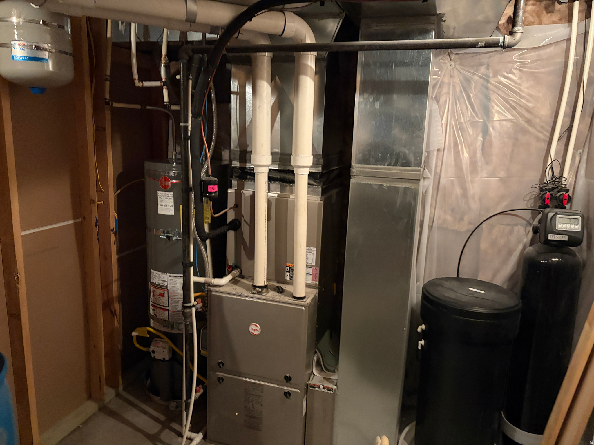 main property photo 44