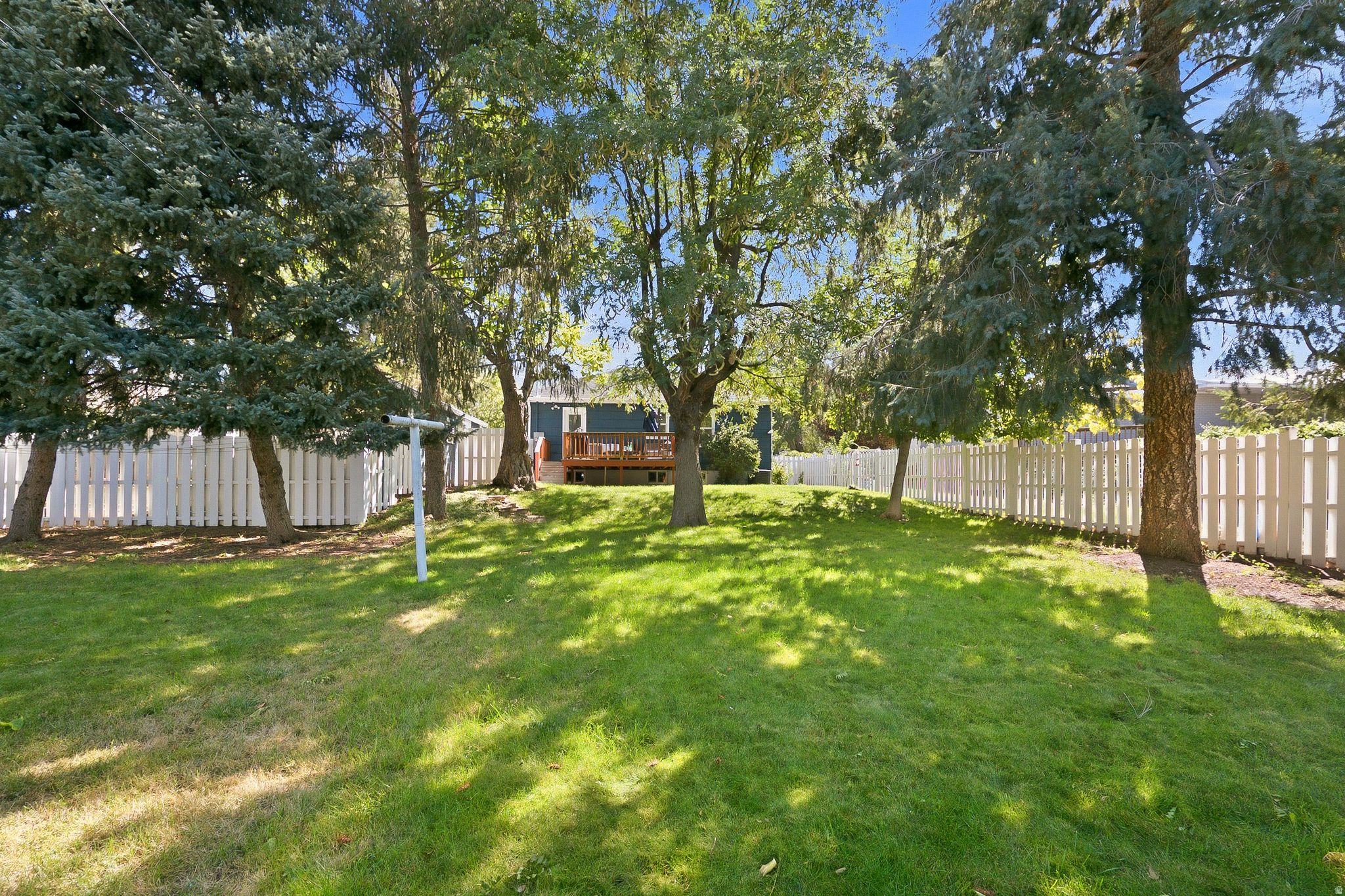 main property photo 43