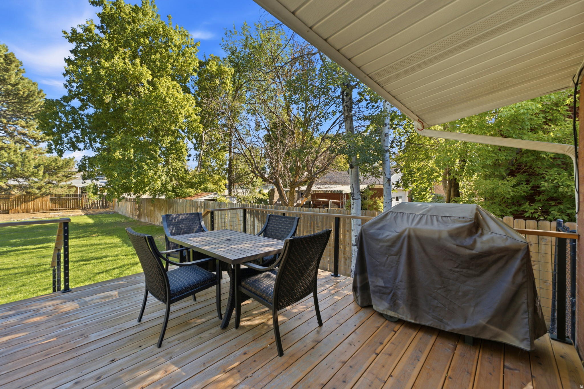 main property photo 51