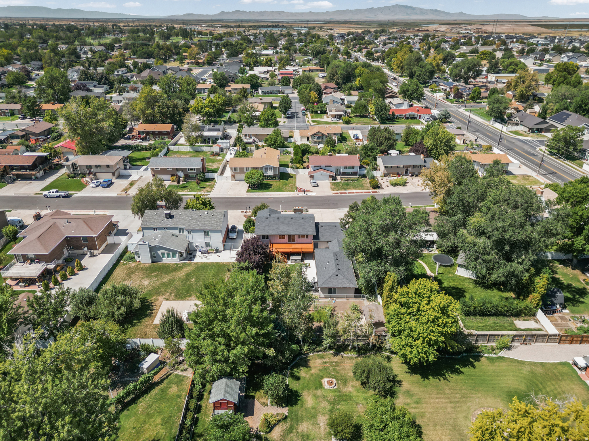 main property photo 31