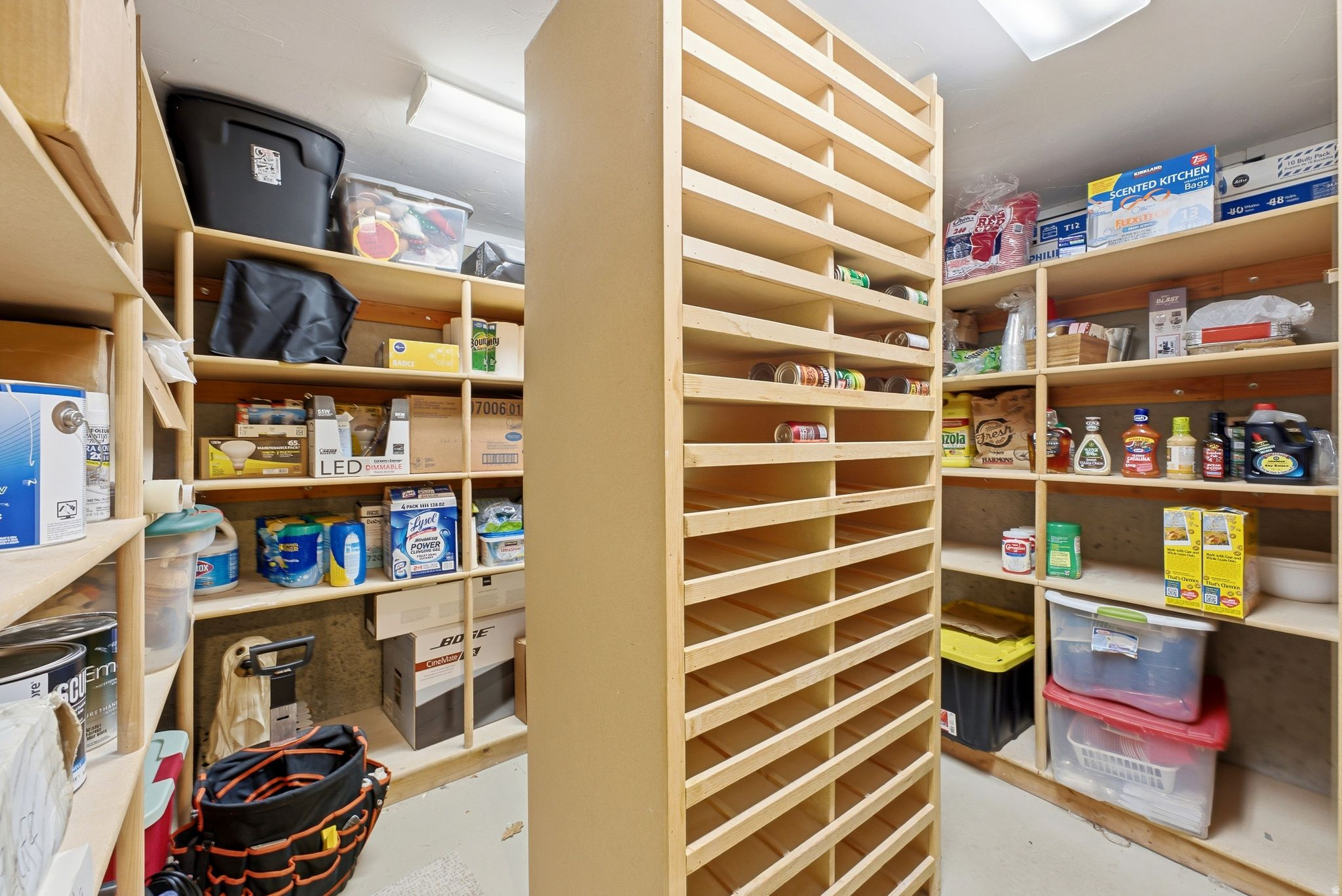 main property photo 47