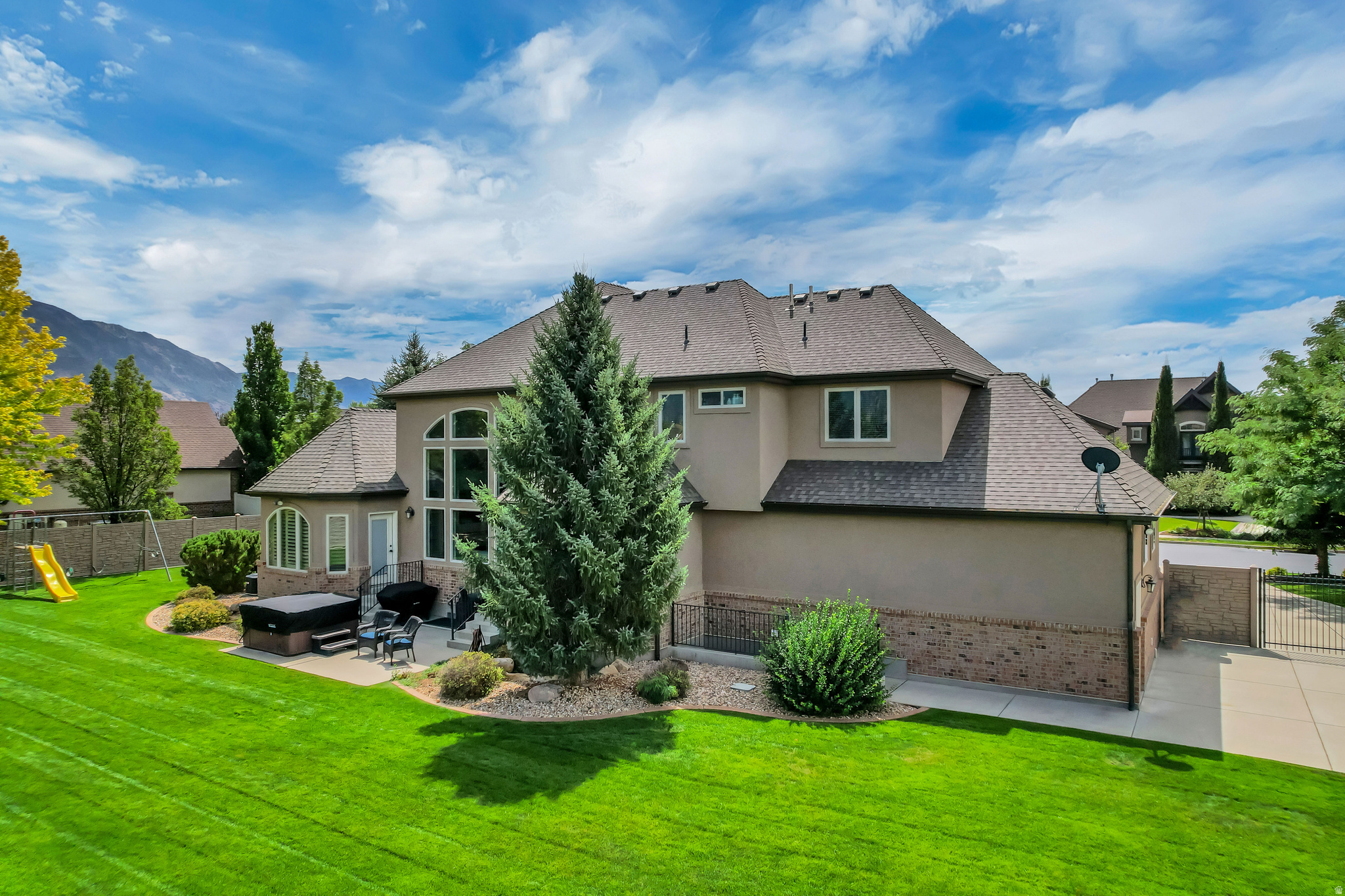 main property photo 88