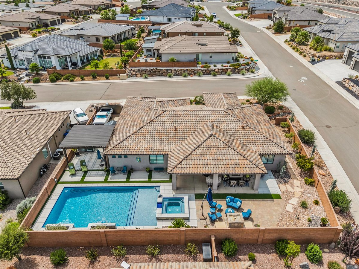 main property photo 56