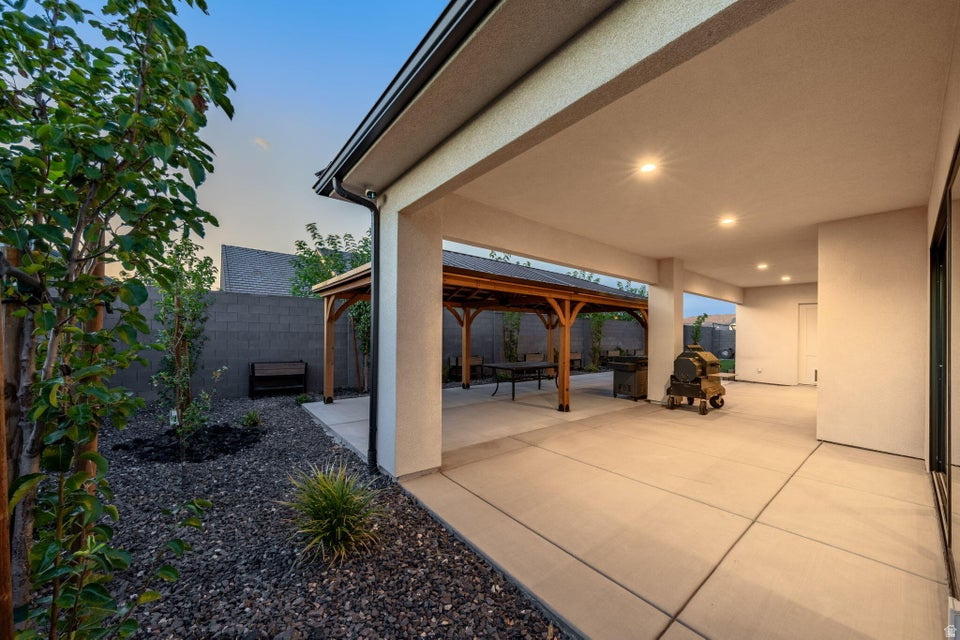 main property photo 72