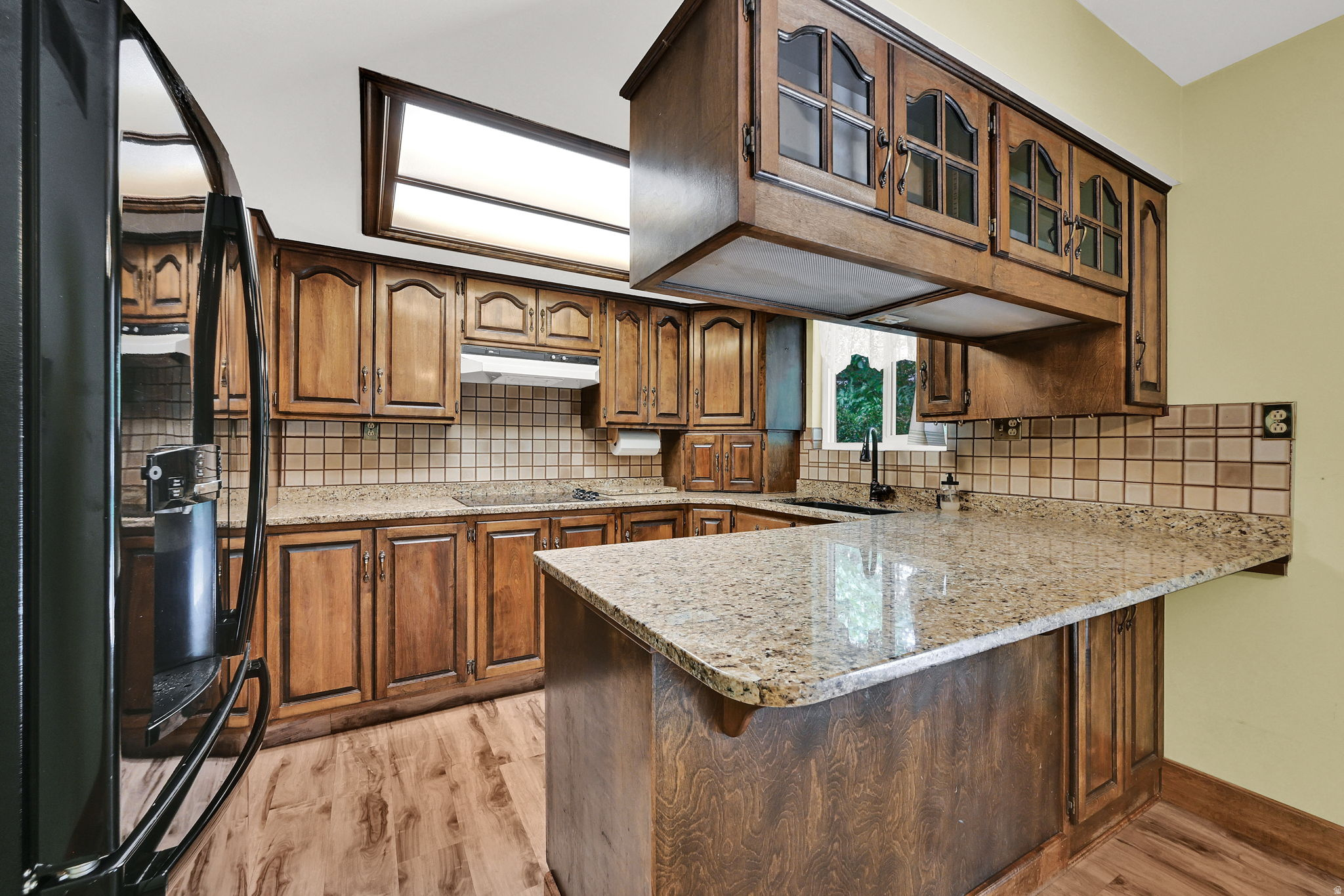 main property photo 15