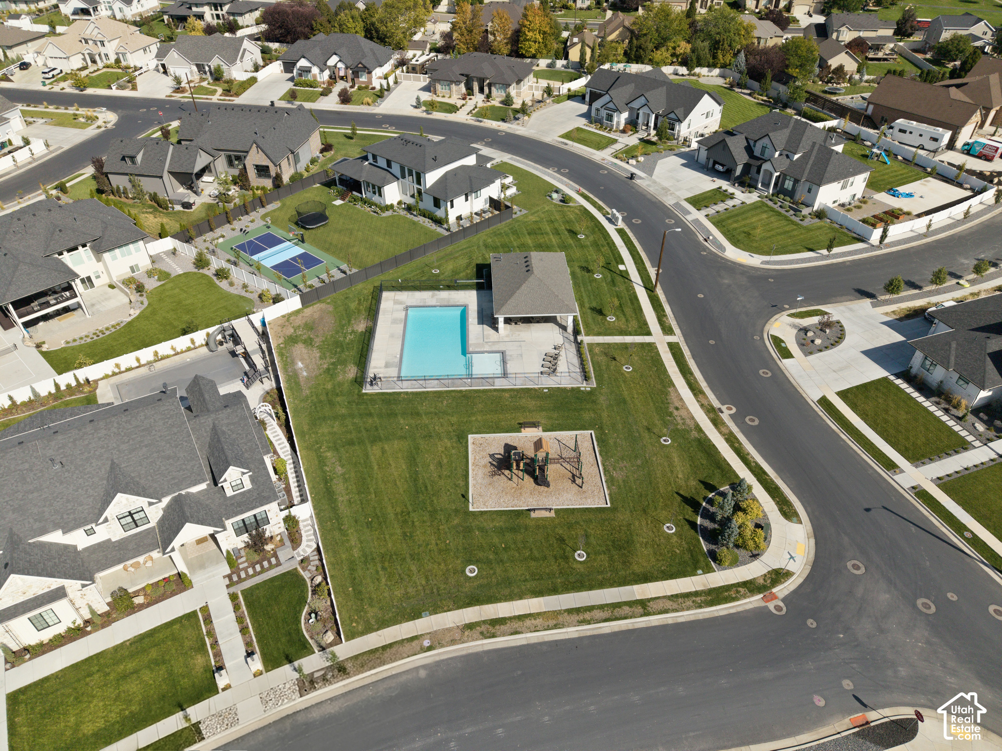 main property photo 73