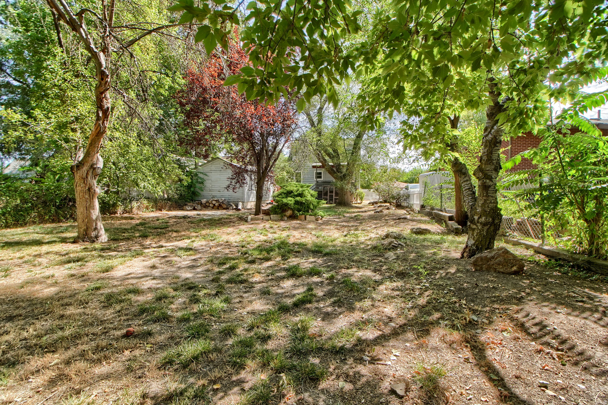 main property photo 23
