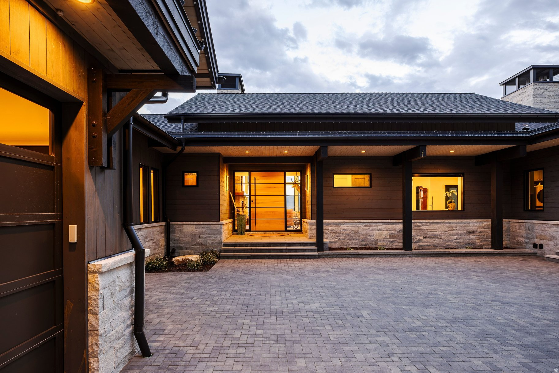 main property photo 61