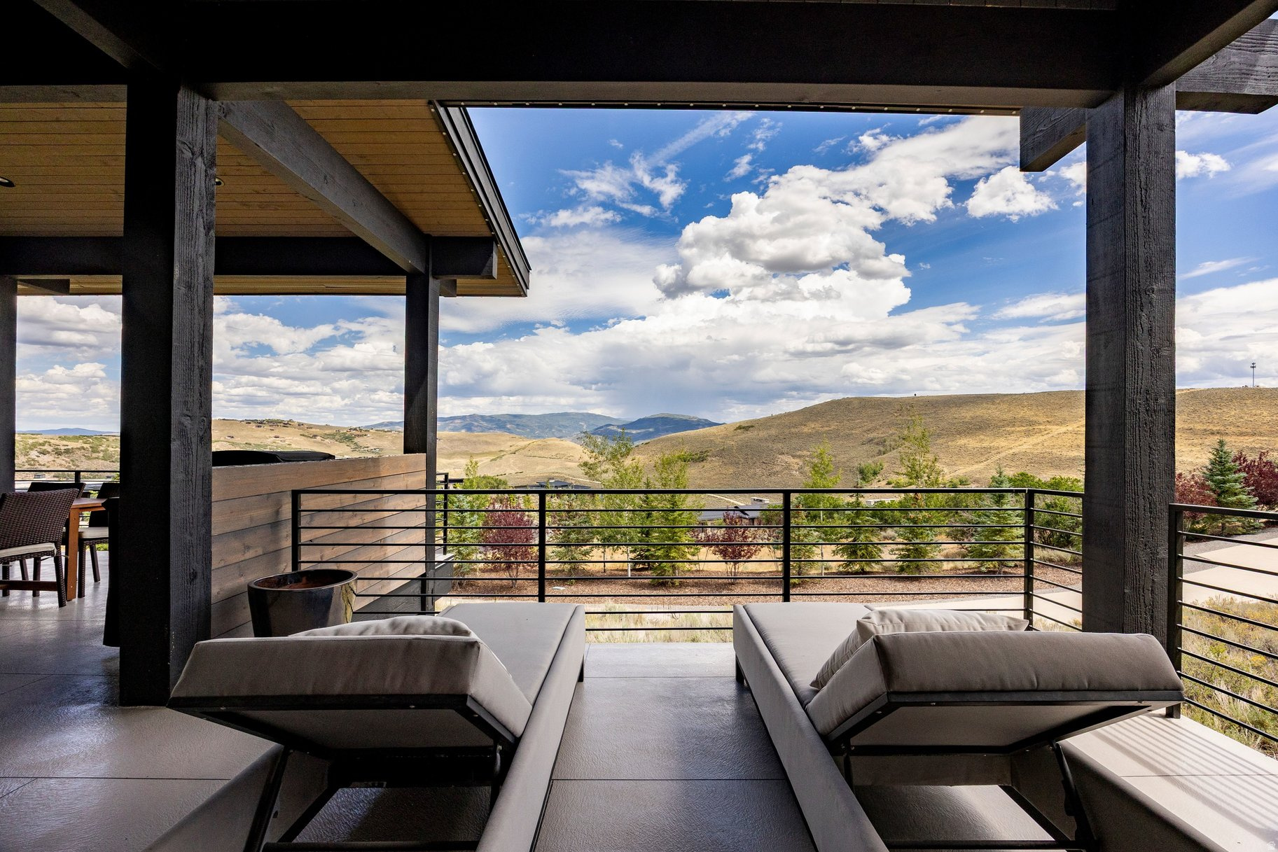 main property photo 65