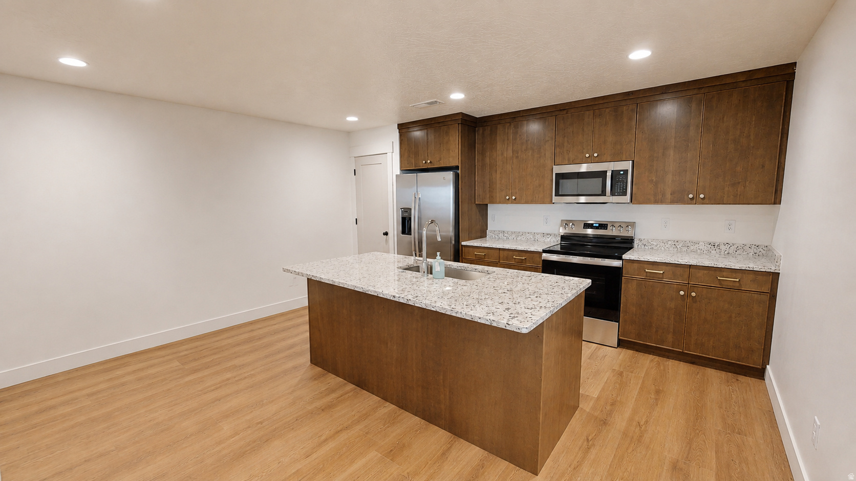 main property photo 64