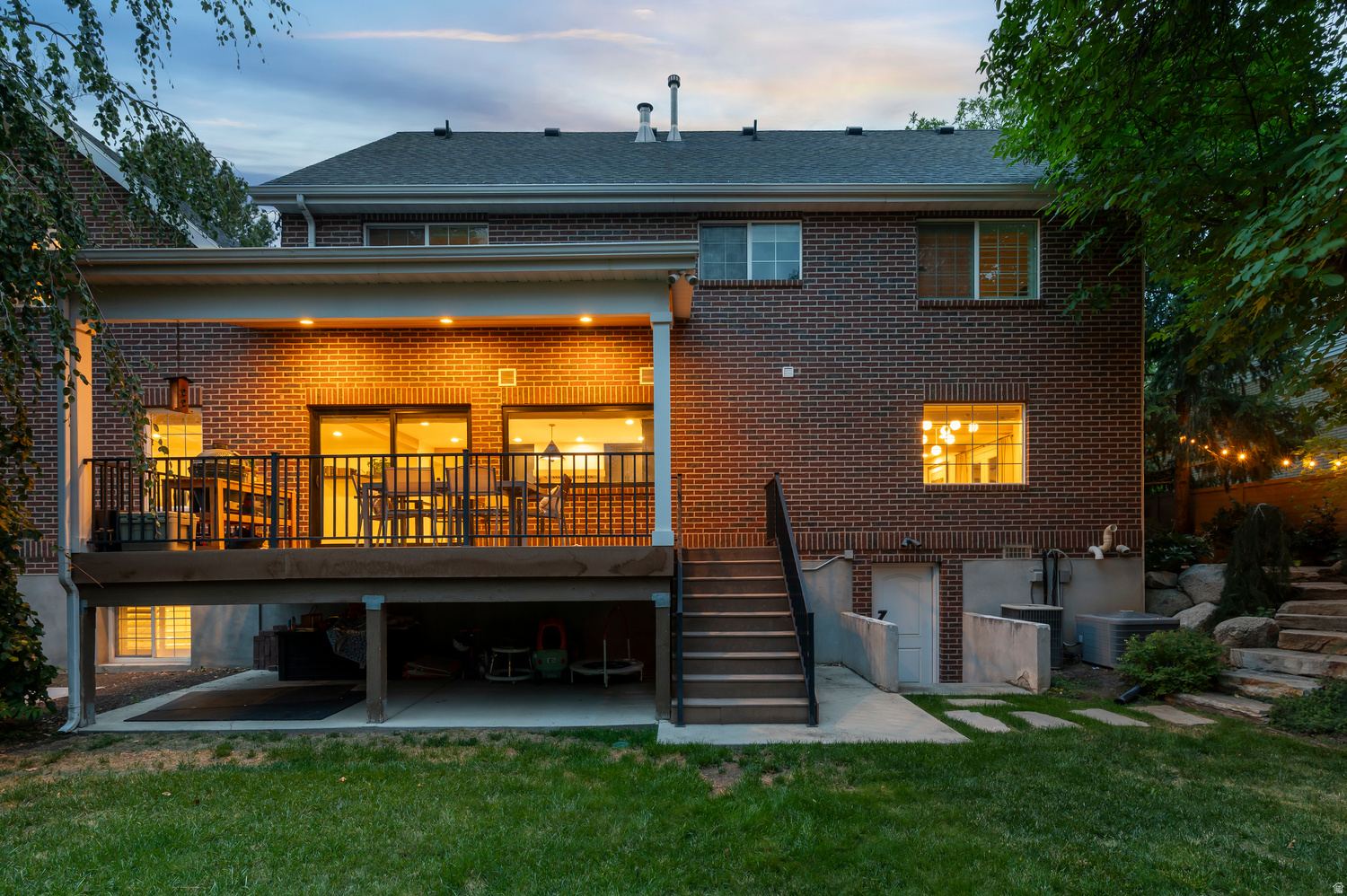 main property photo 41