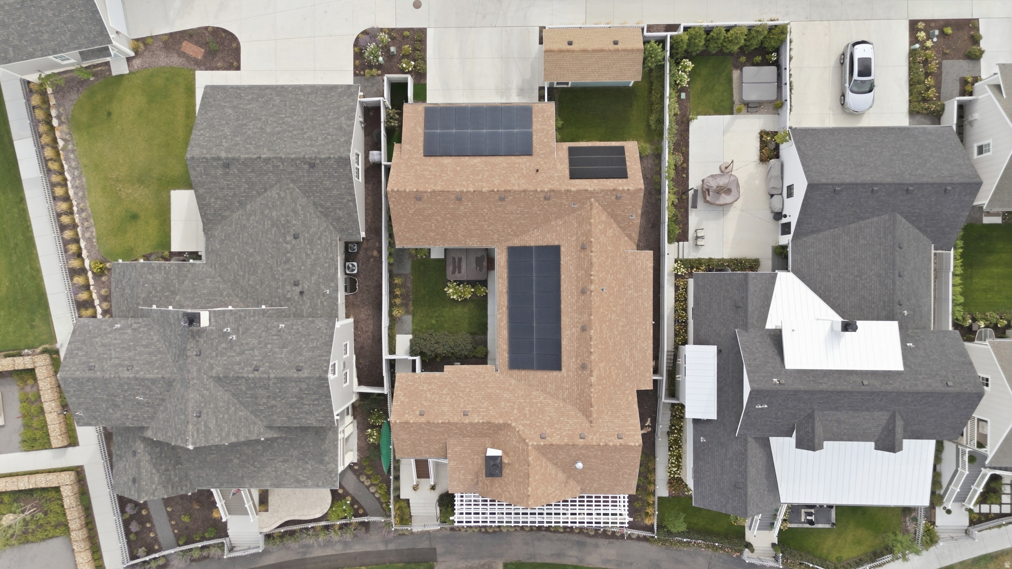main property photo 57