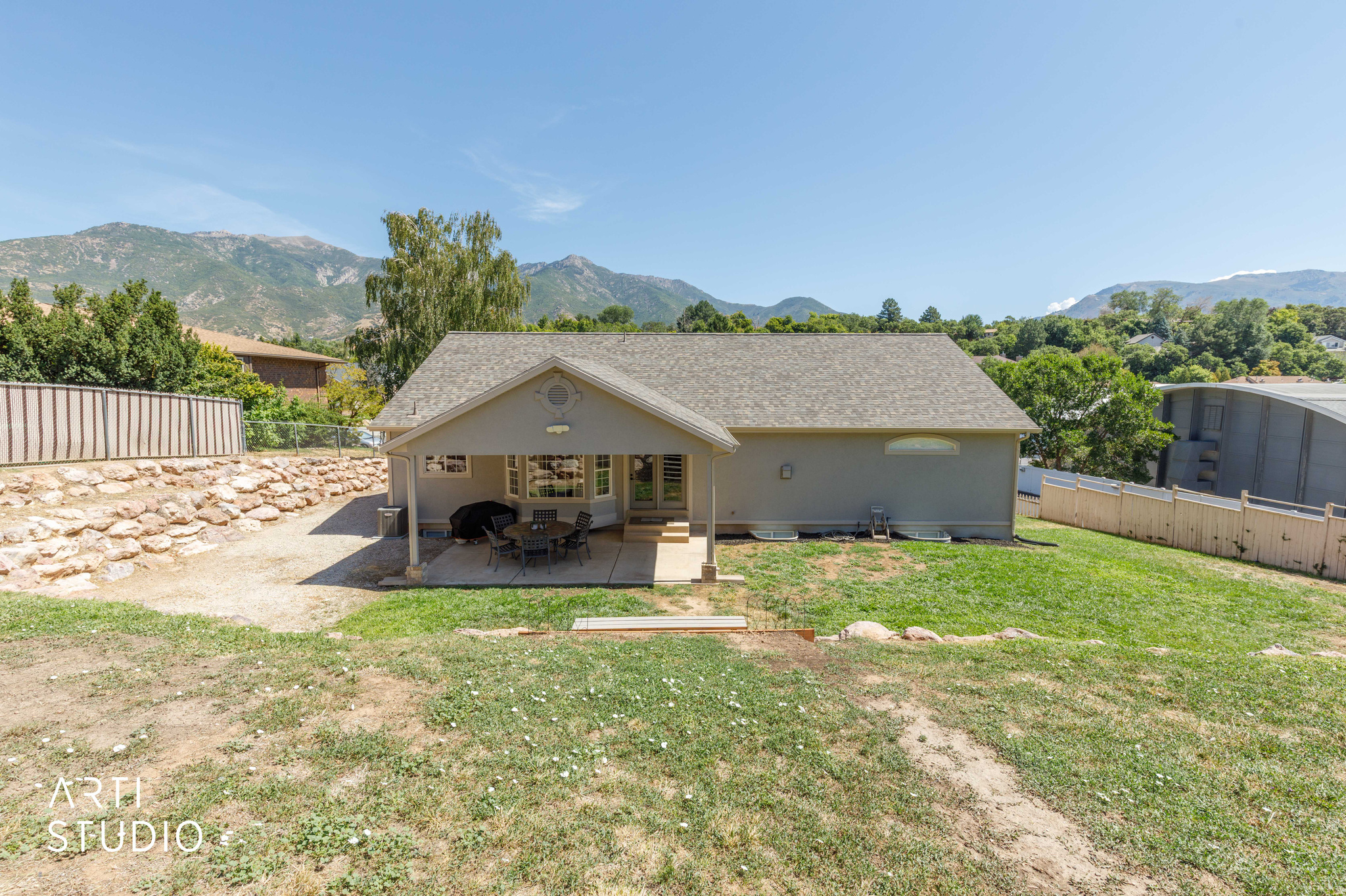 main property photo 35