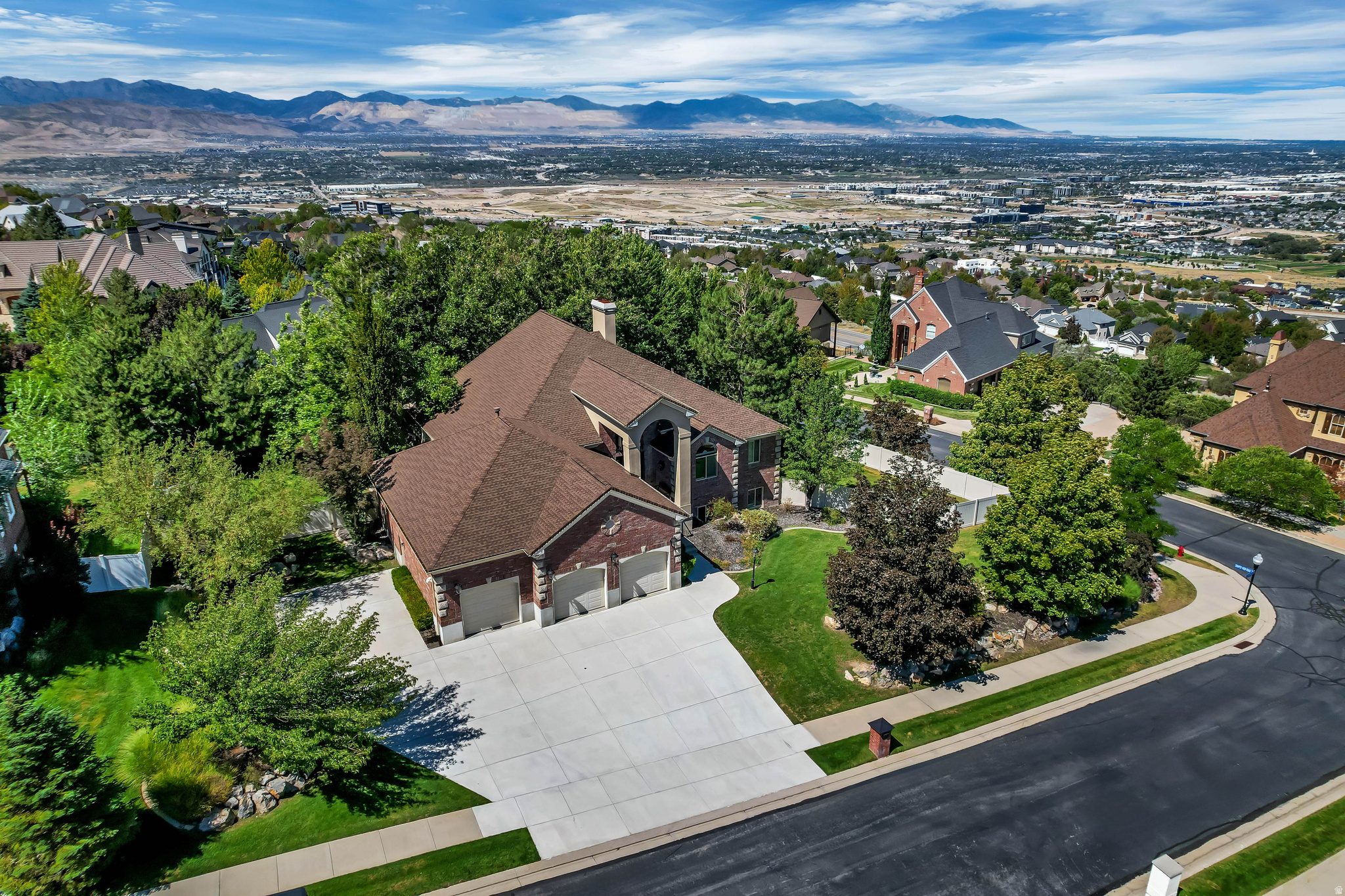 main property photo 52