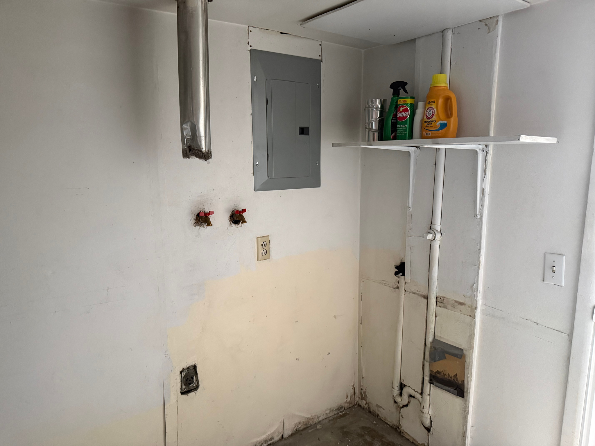 main property photo 16