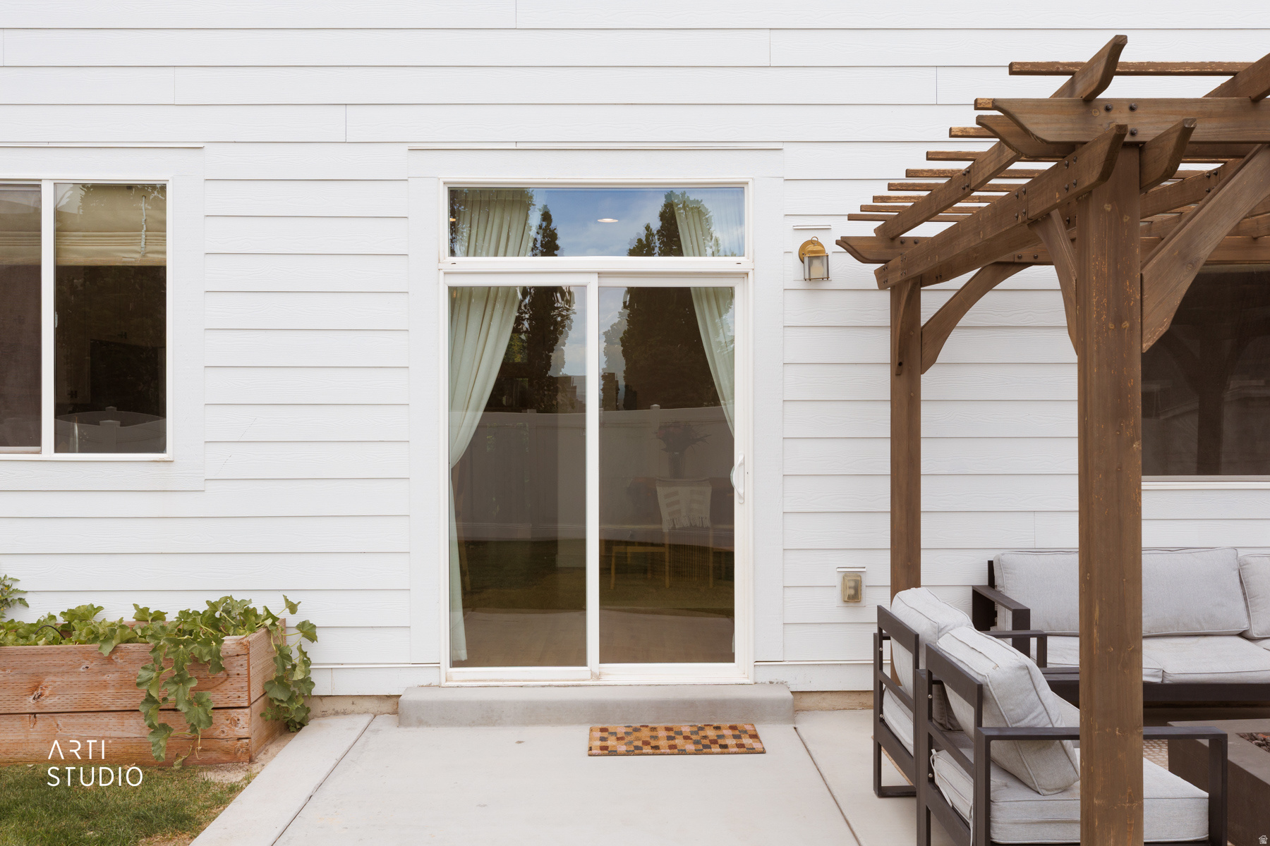 main property photo 26