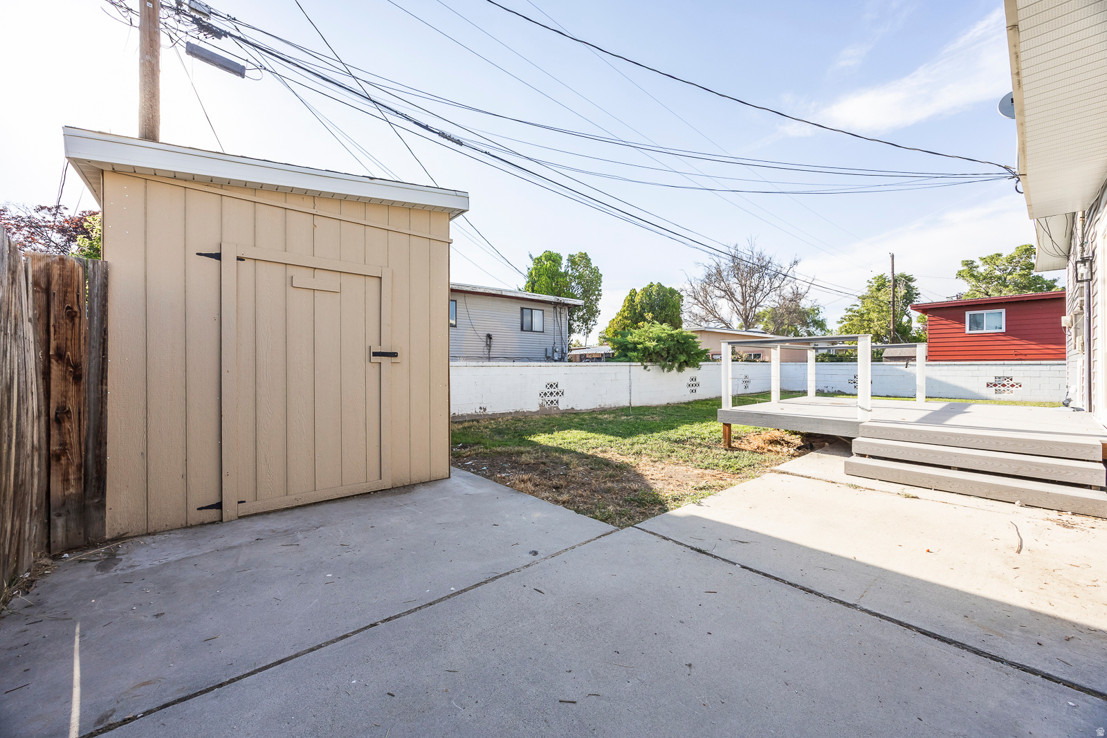 main property photo 39