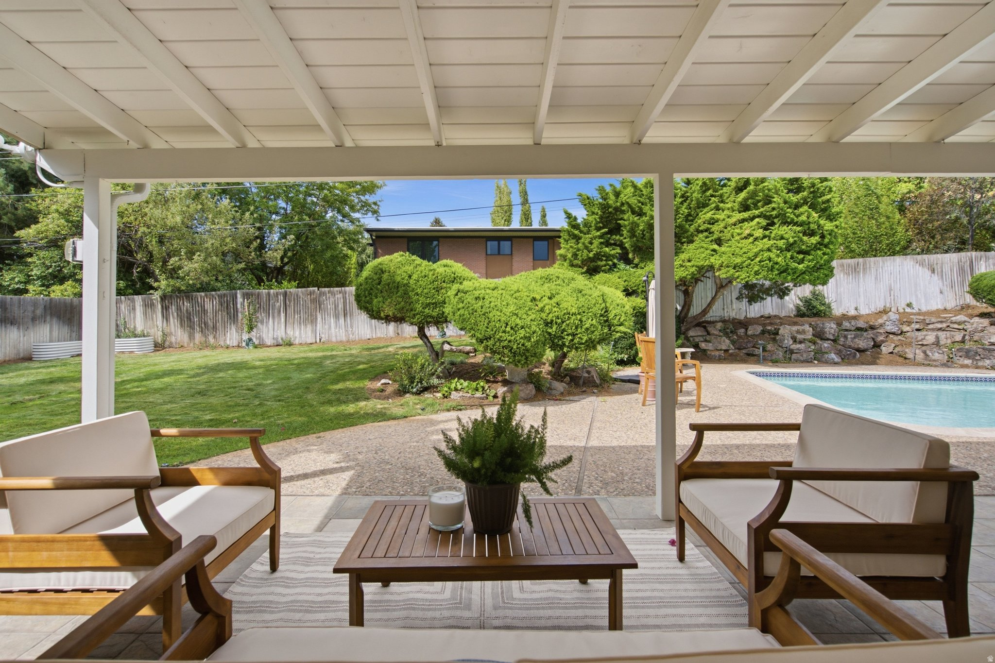 main property photo 83