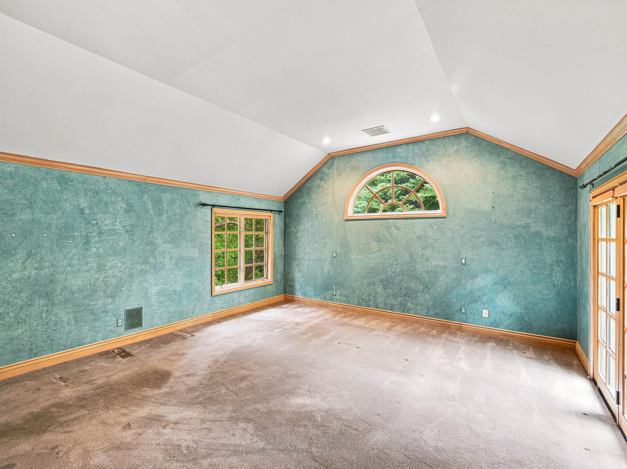 main property photo 57