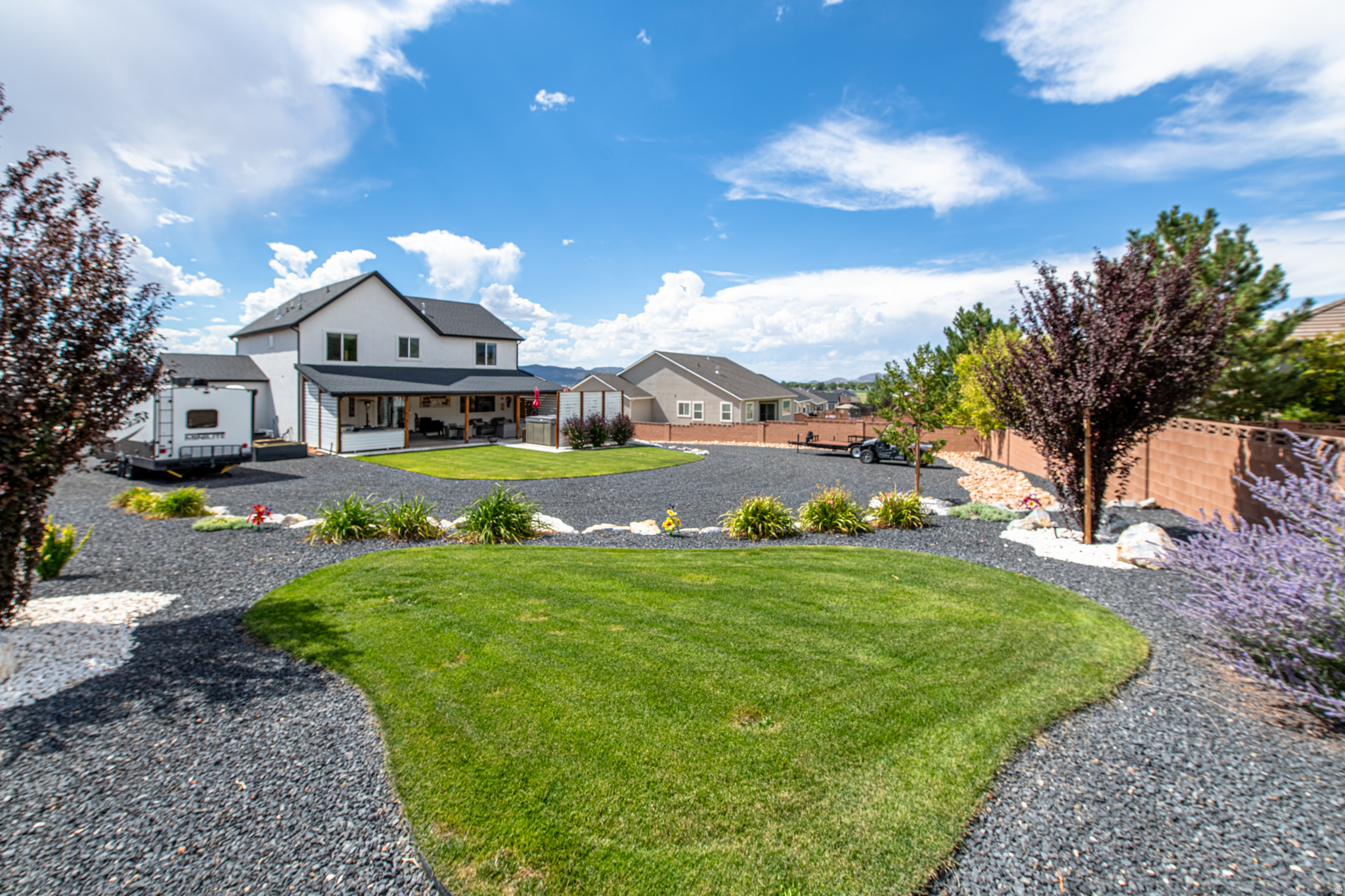 main property photo 50
