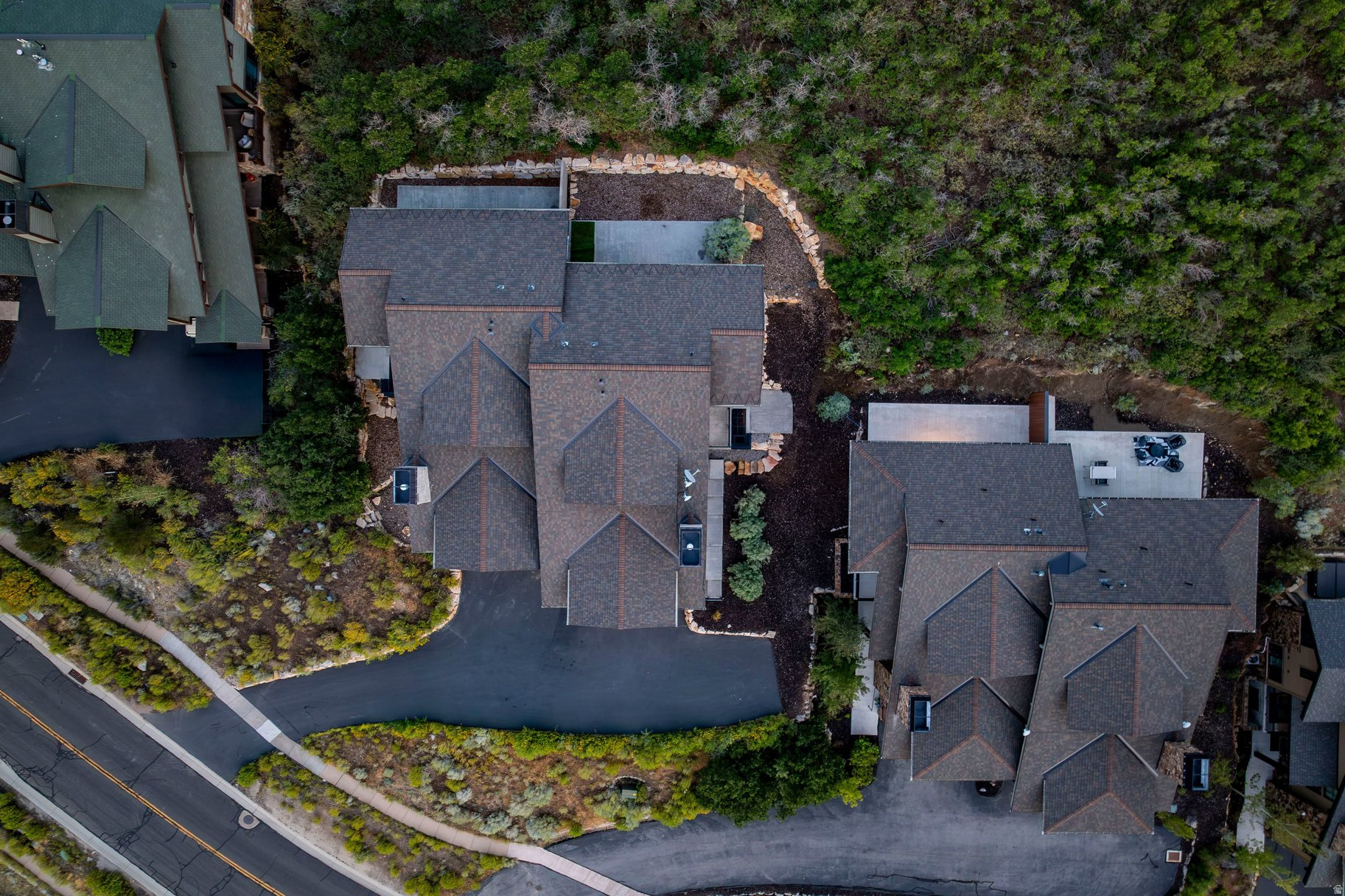 main property photo 59