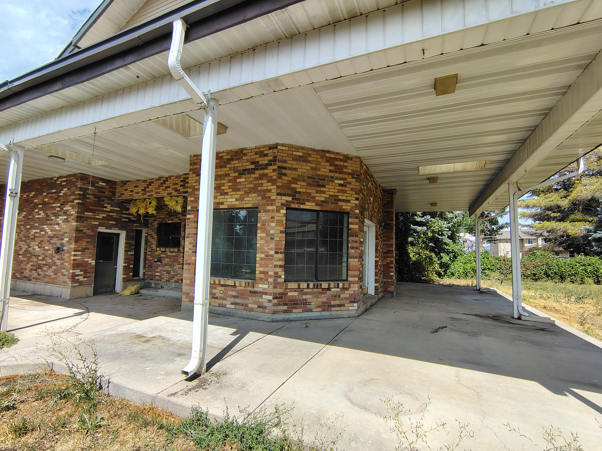 main property photo 50