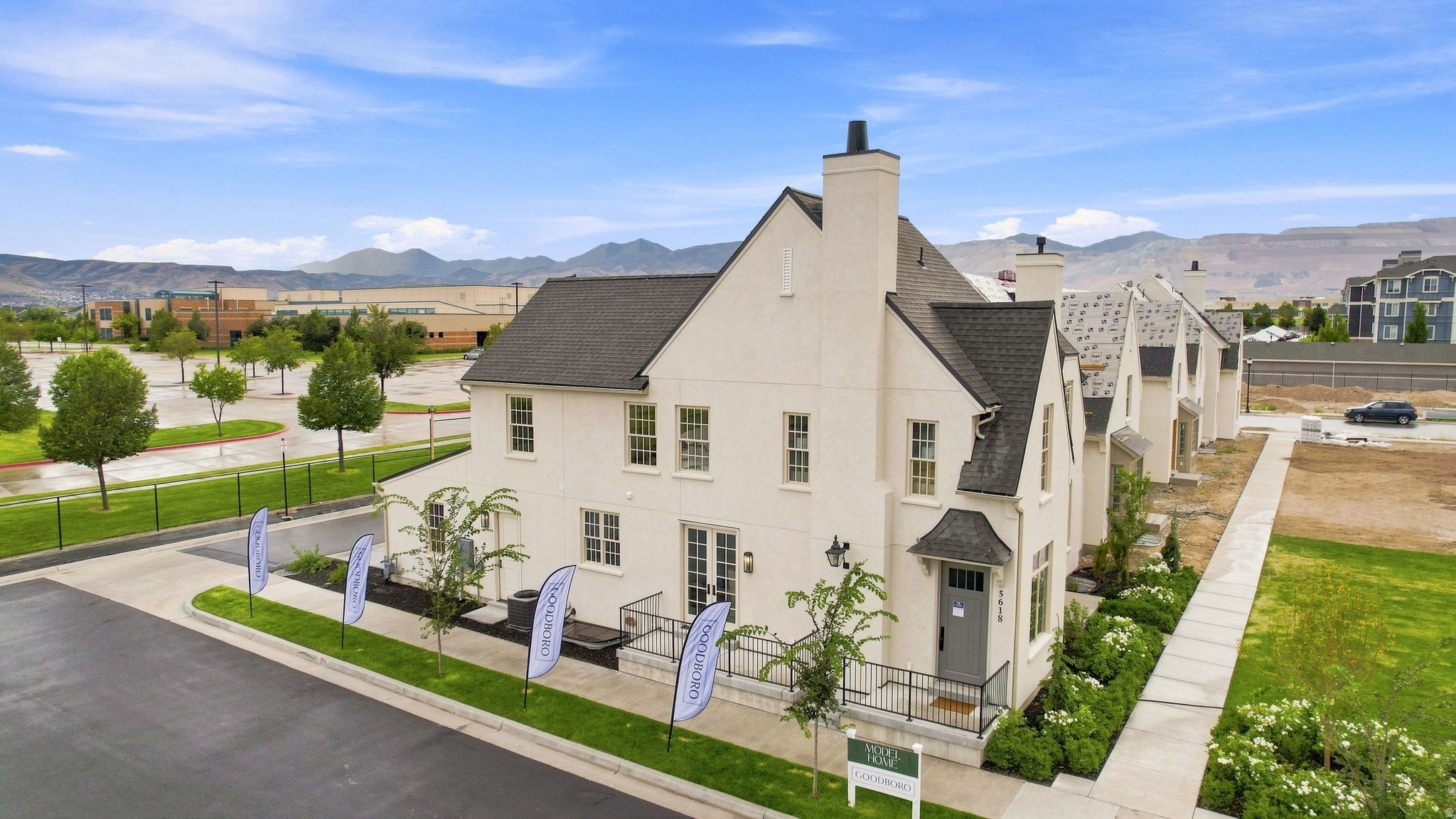 main property photo 20