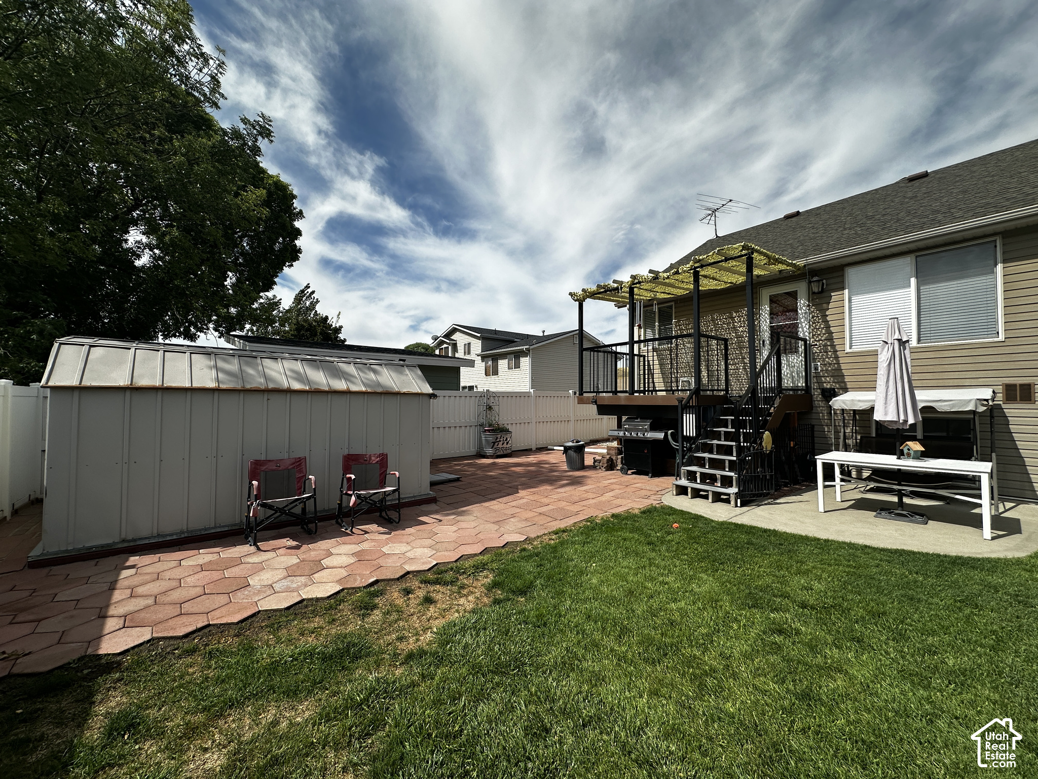main property photo 24