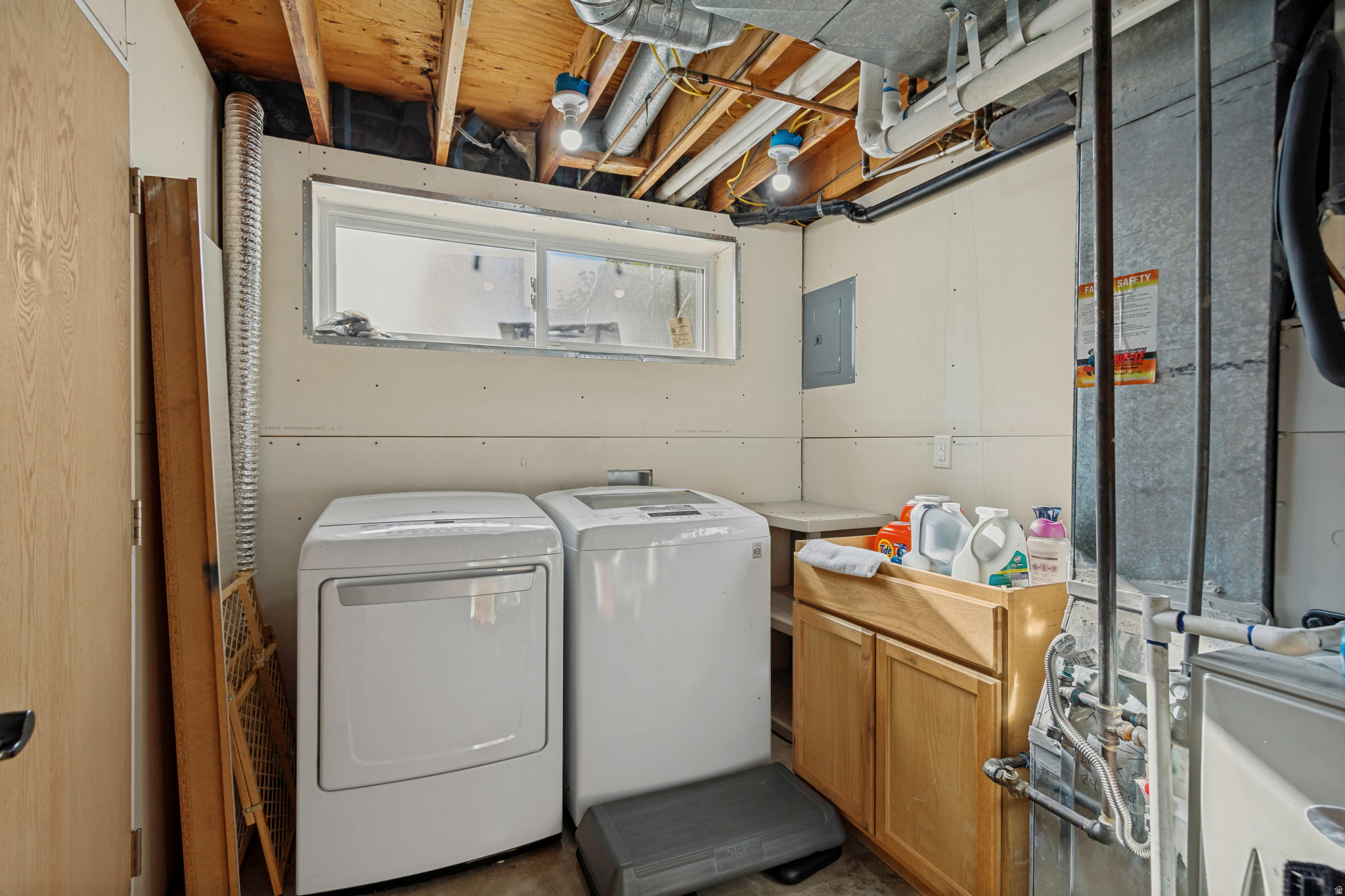 main property photo 17