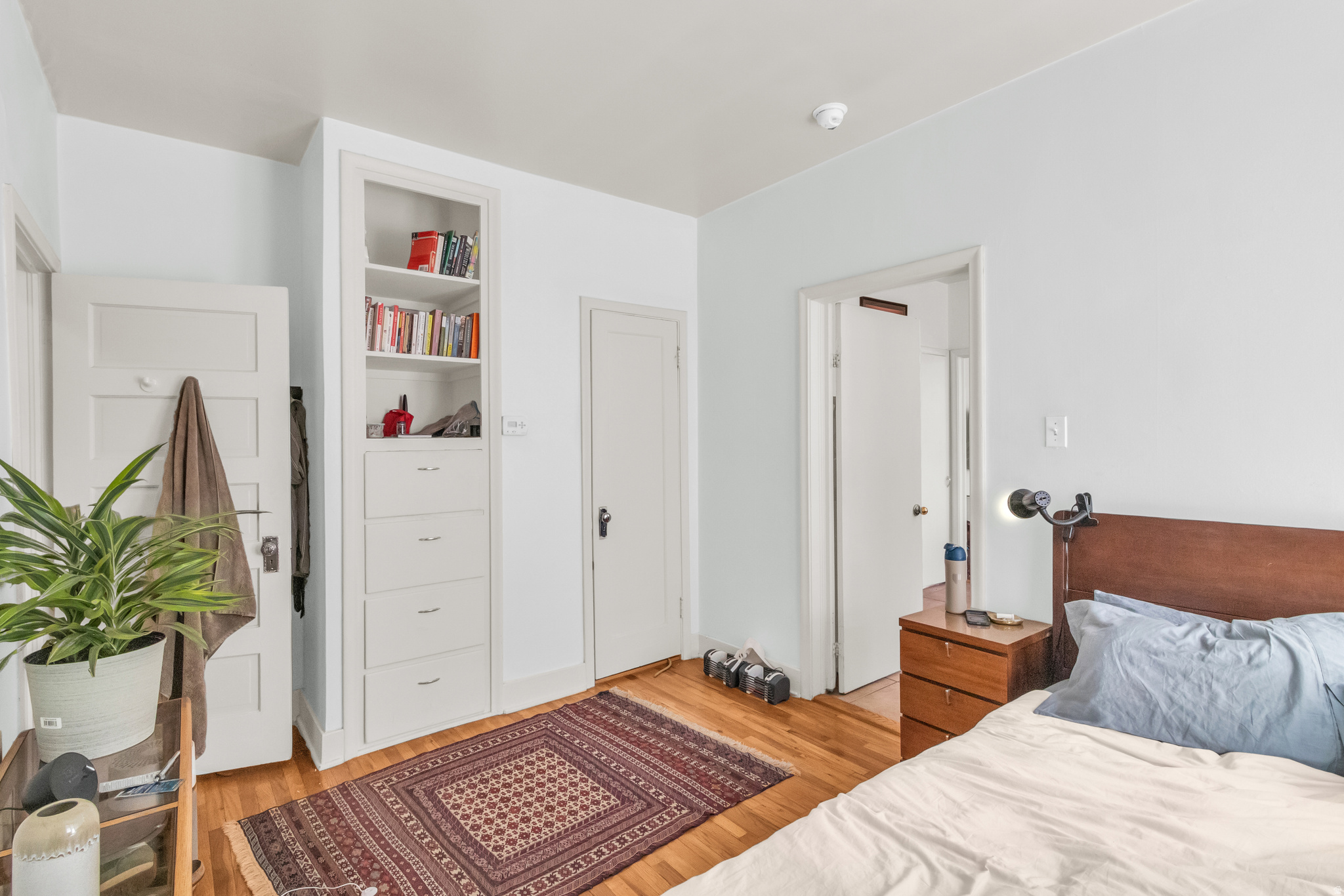main property photo 9