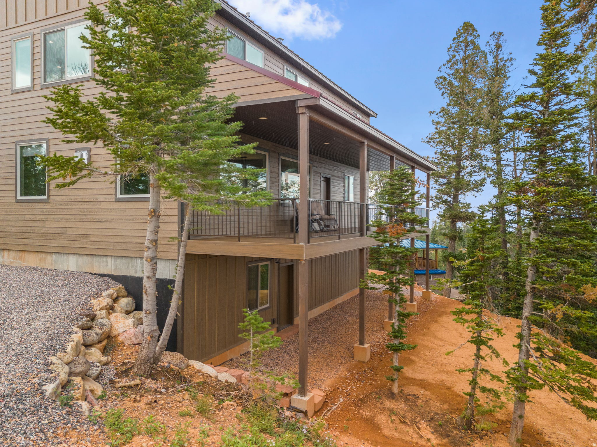 main property photo 56
