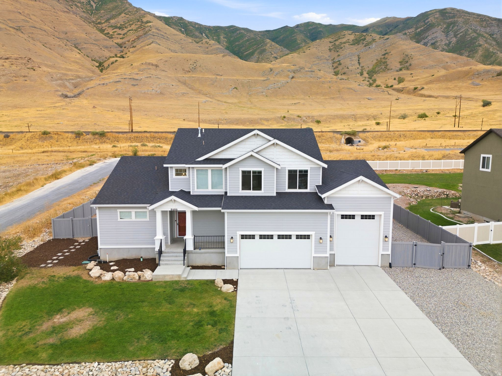 main property photo 73
