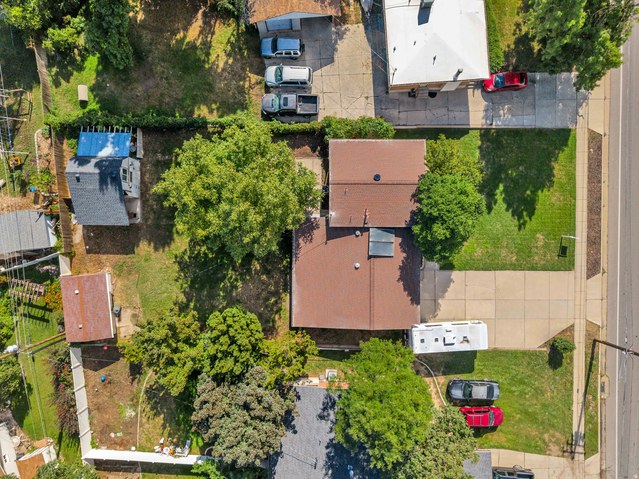 main property photo 68
