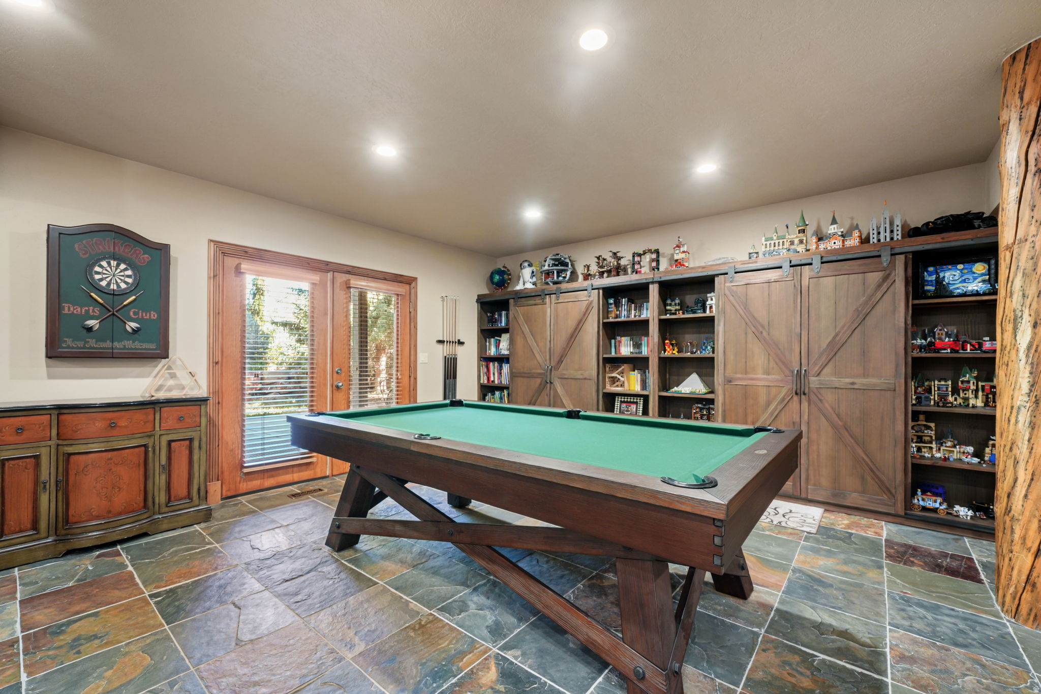 main property photo 50