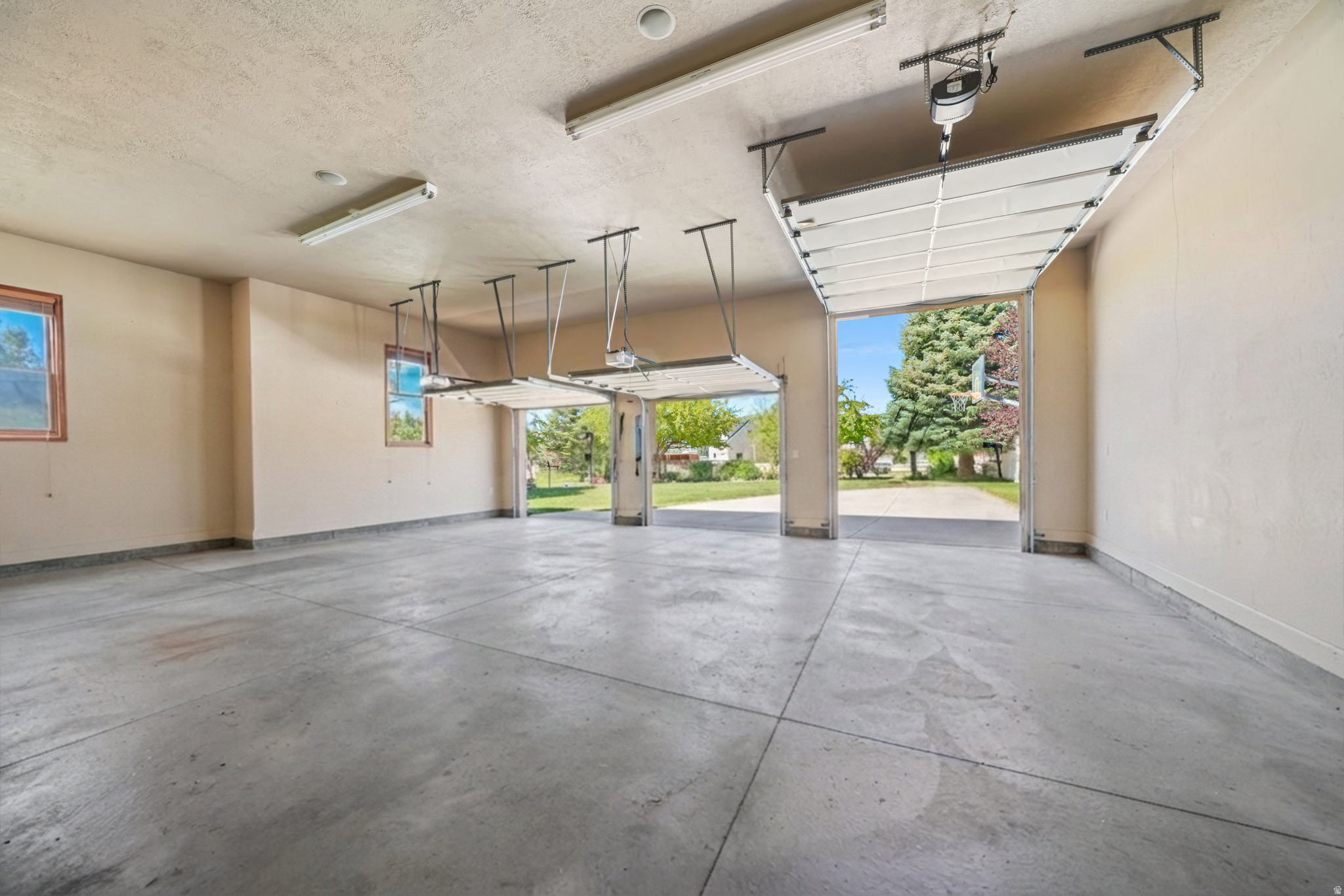 main property photo 61