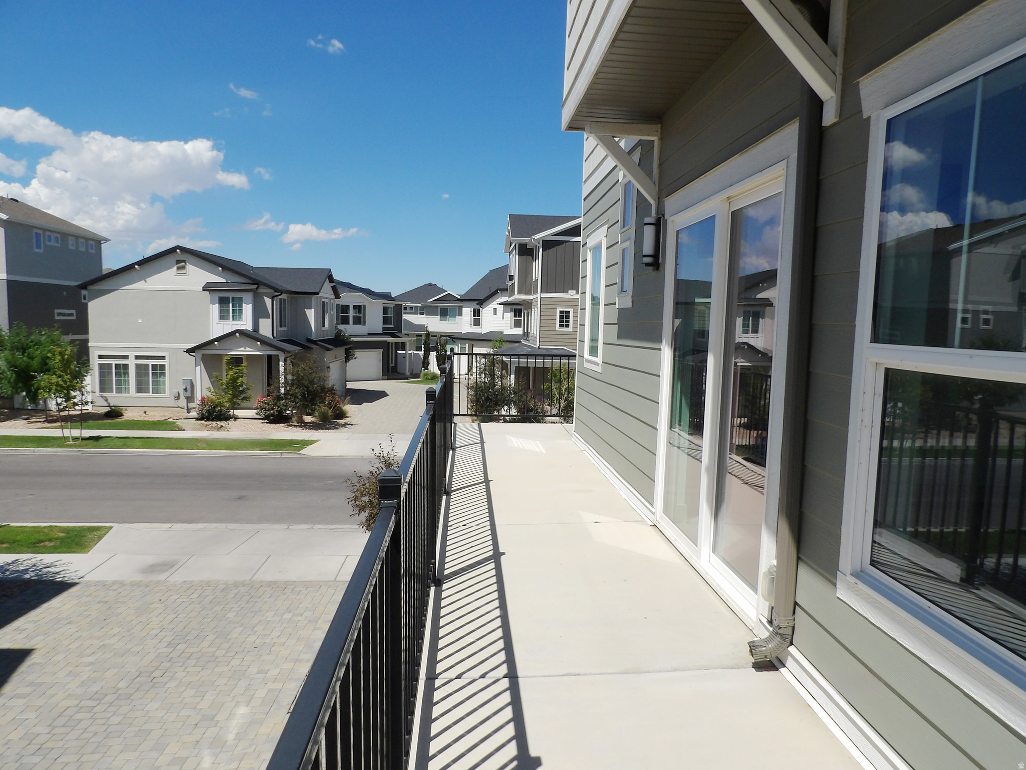 main property photo 29