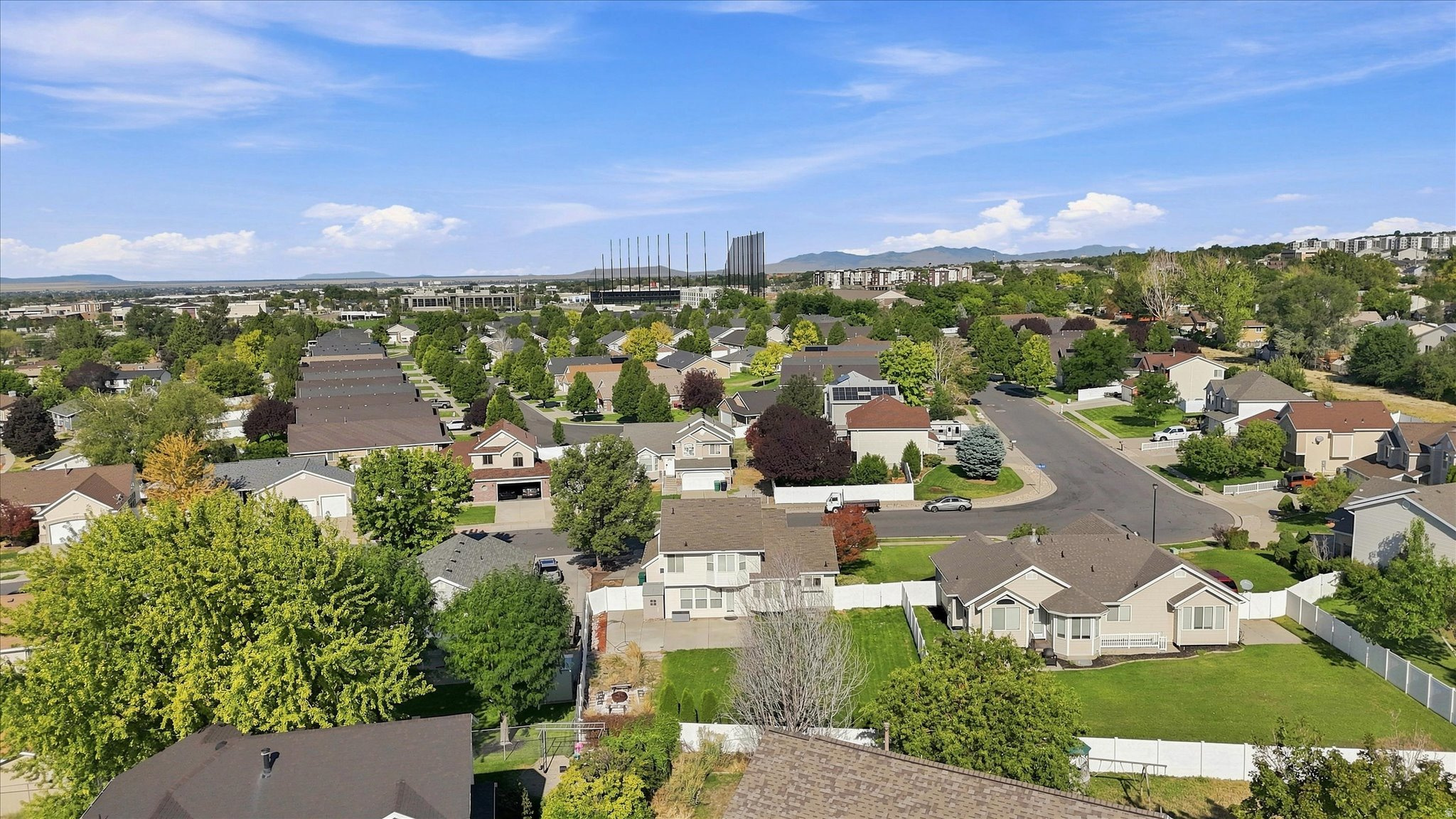 main property photo 68