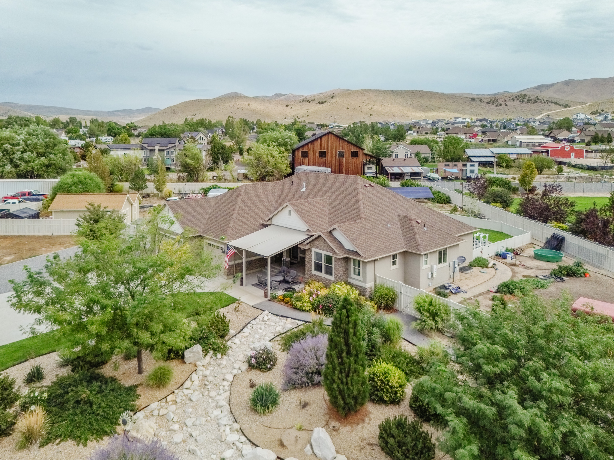 main property photo 58