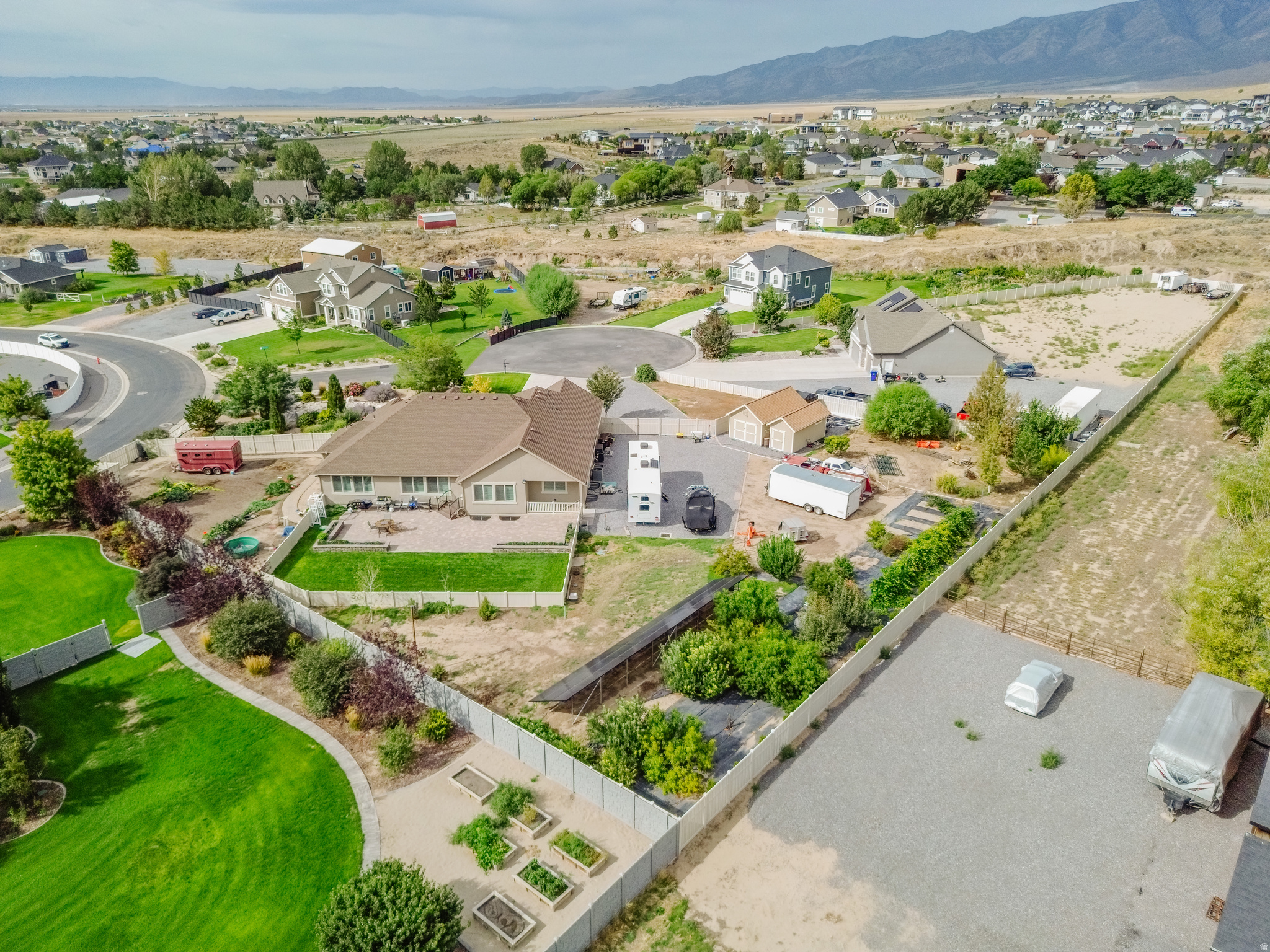 main property photo 67