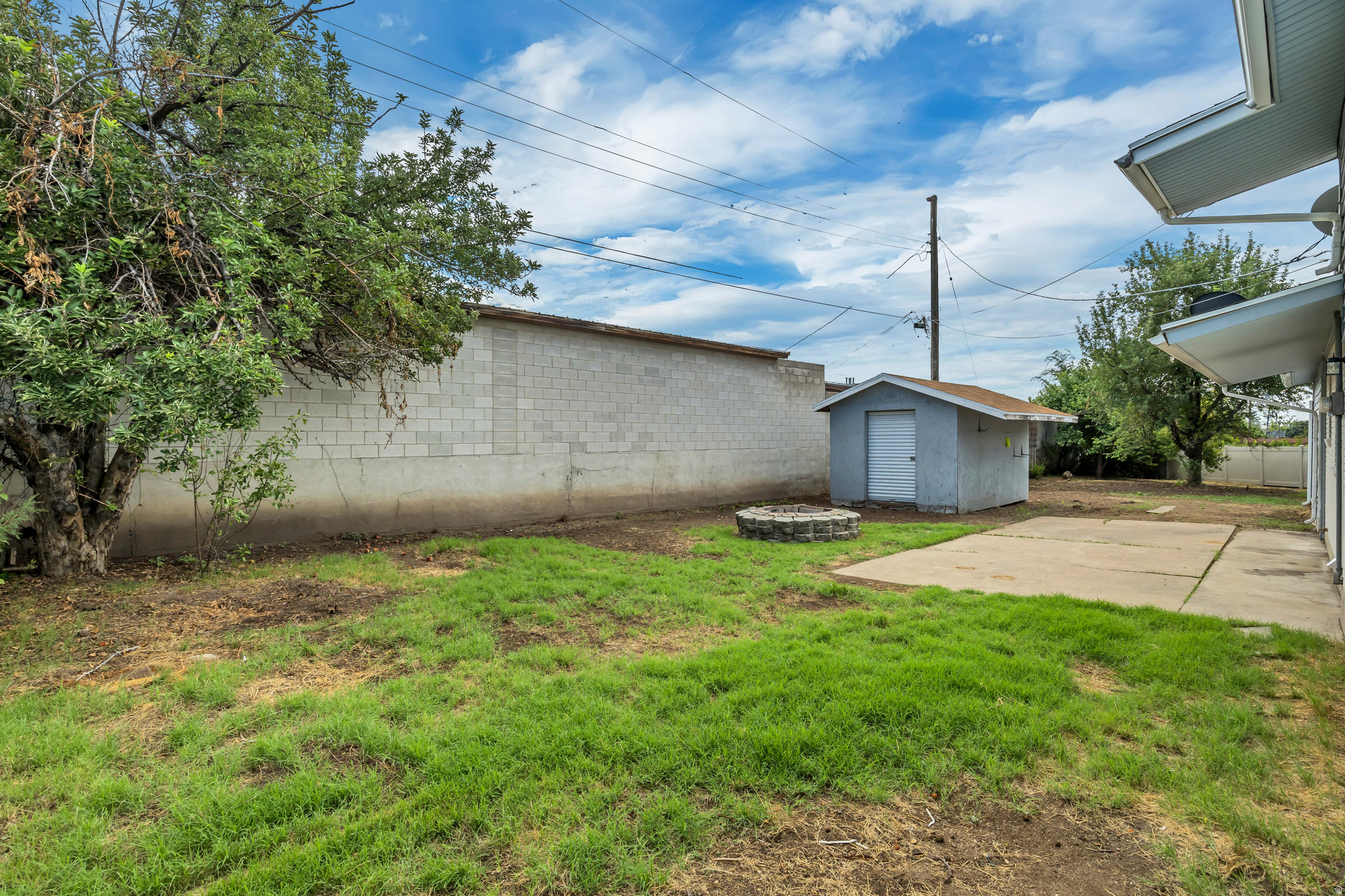 main property photo 20